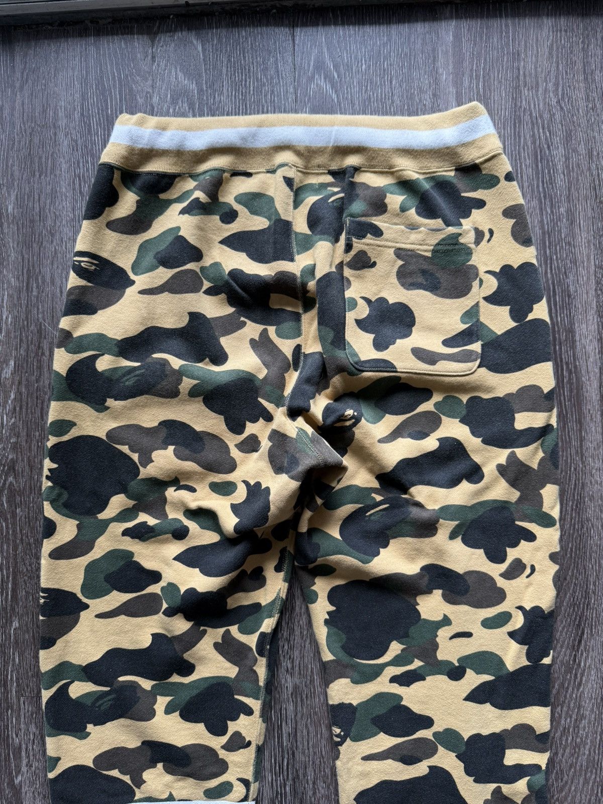 Bape A Bathing Ape BAPE CAMO SWEATPANTS 93 VINTAGE BAPE! Size US 32 / EU 48 - 4 Thumbnail