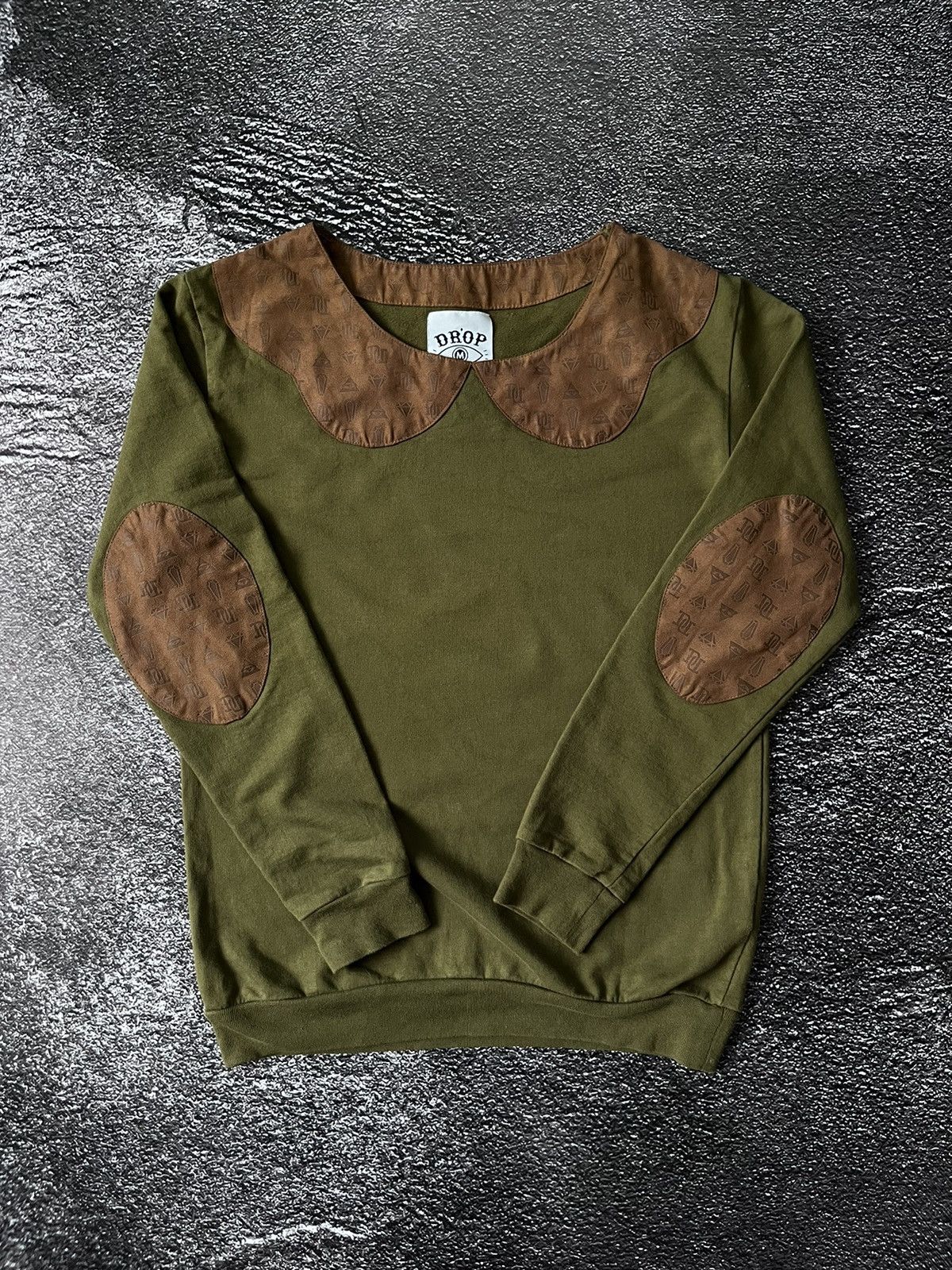 Drop Dead Clothing Drop Dead Vintage Womens Olive Sweatshirt Size M / US 6-8 / IT 42-44 - 1 Thumbnail