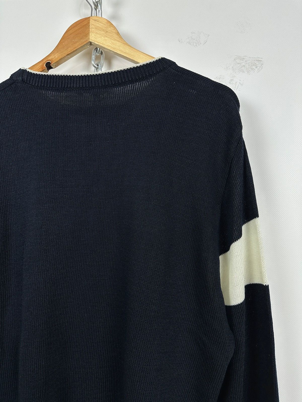 Diesel Vintage Diesel Y2K Big Logo Navy Blue Knit Sweater Size US L / EU 52-54 / 3 - 14 Thumbnail