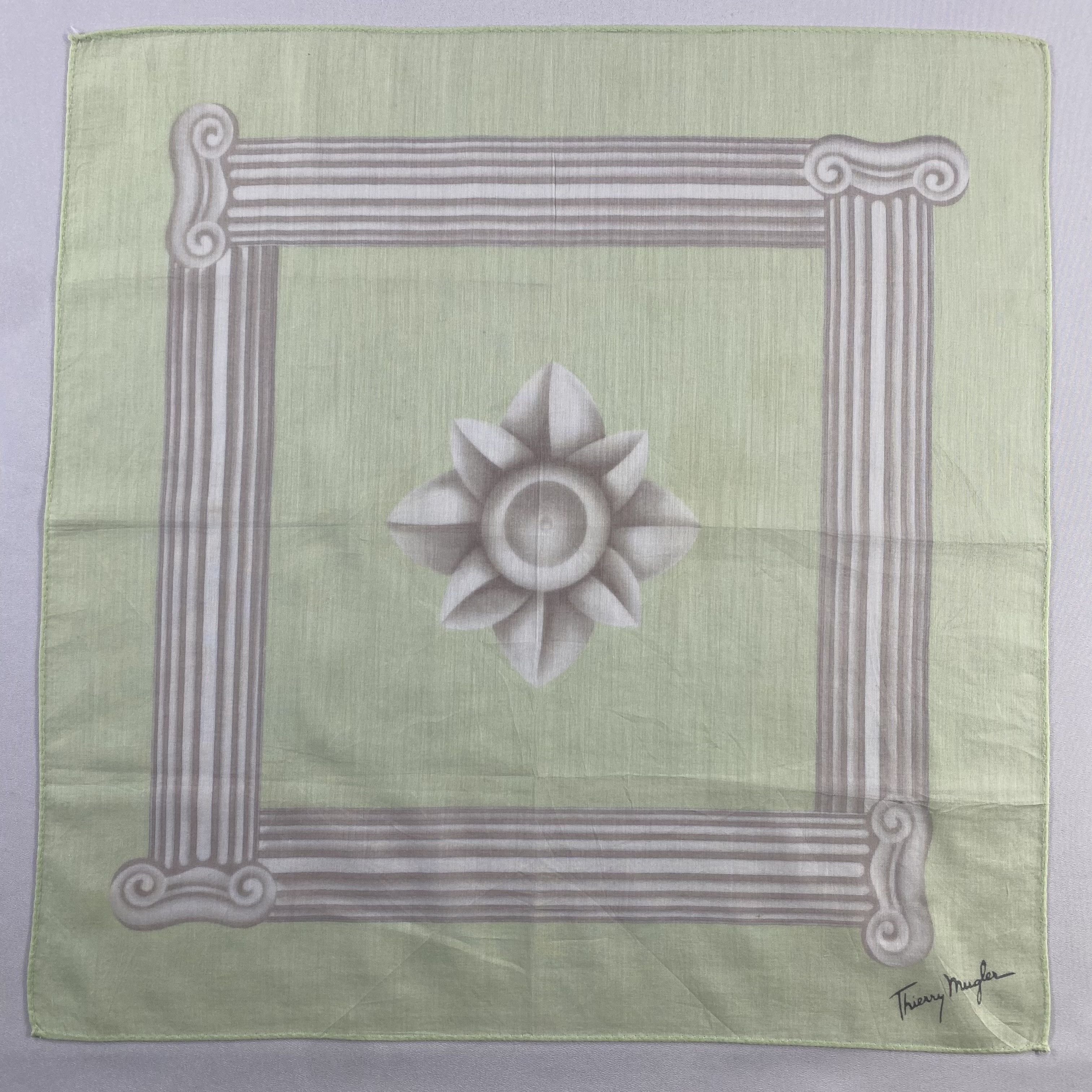 Thierry Mugler × Vintage Thierry Mugler Handkerchief / Neckerchief / Bandana-P1503 Size ONE SIZE - 1 Thumbnail