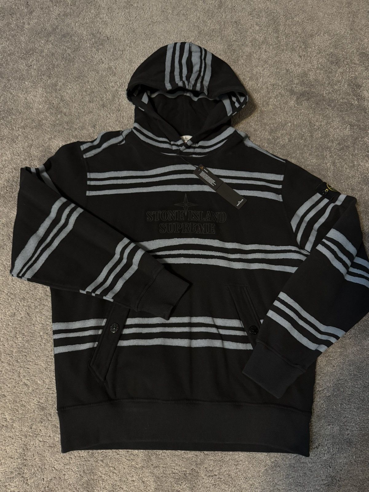 Stone Island × Supreme Supreme x Stone Island Warp Stripe Hoodie Size US L / EU 52-54 / 3 - 2 Thumbnail