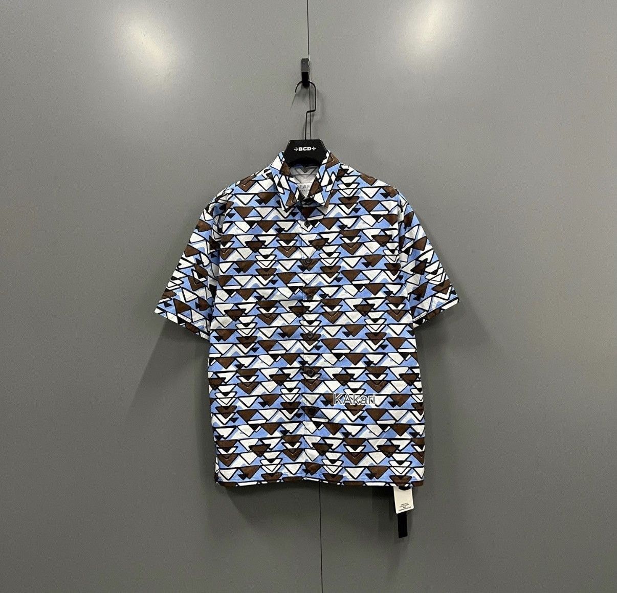 Prada Geometric Pattern Short Sleeve Button-Up Shirt Size US L / EU 52-54 / 3 - 1 Thumbnail