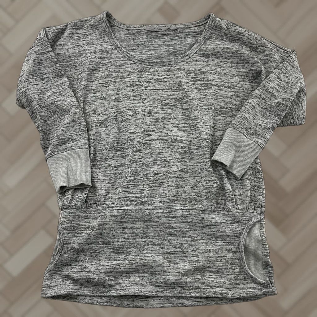 Athleta Athleta Long Sleeve Top Women Medium Gray Shirt Size M / US 6-8 / IT 42-44 - 1 Thumbnail