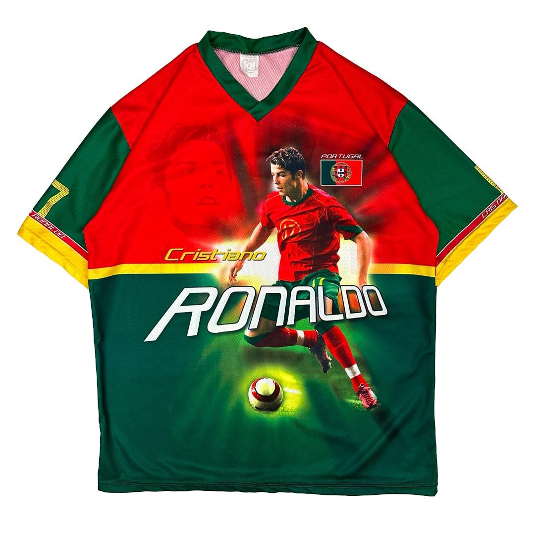 Soccer Jersey Cristiano Ronaldo T-paita (S) | Grailed
