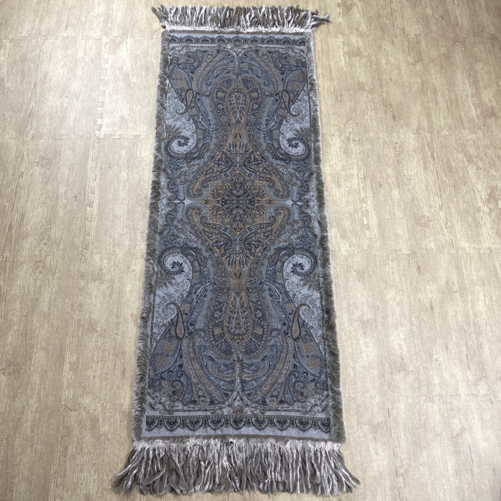 Vintage VINTAGE Cedrics SHAWL/Wrap Scarf 68X35 Gray Cashmere Rabbit Fur Paisley/Leopard Multifunctional Fringe Reversible LARGE Womens MenThen? Size ONE SIZE - 4 Thumbnail