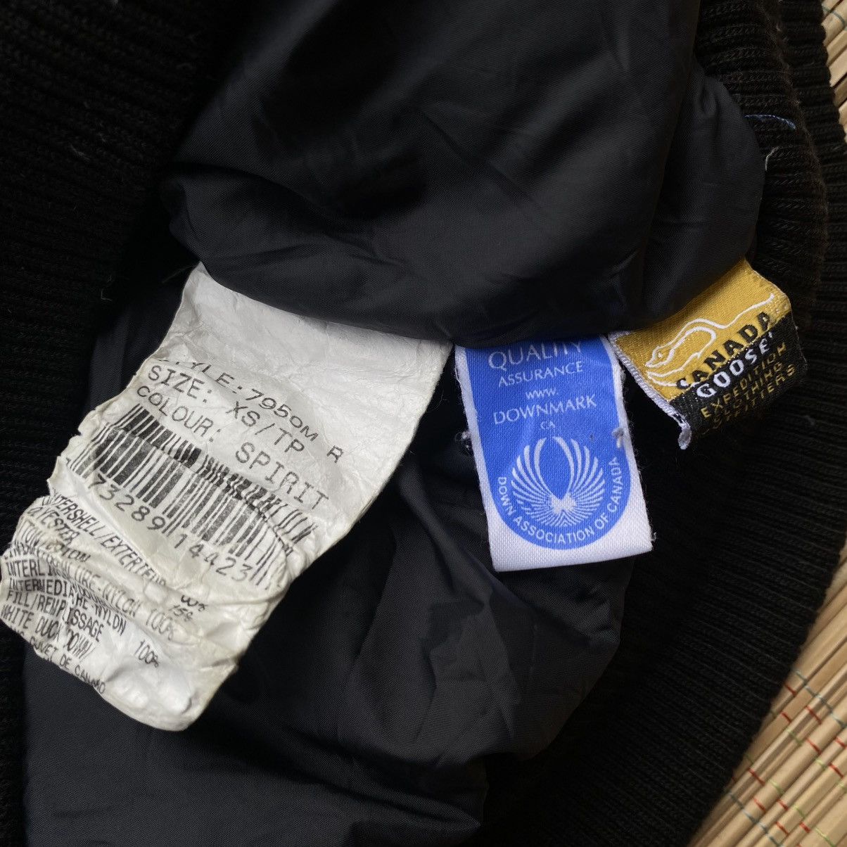 Canada Goose Canada Goose Feather Jacket Size US M / EU 48-50 / 2 - 6 Thumbnail