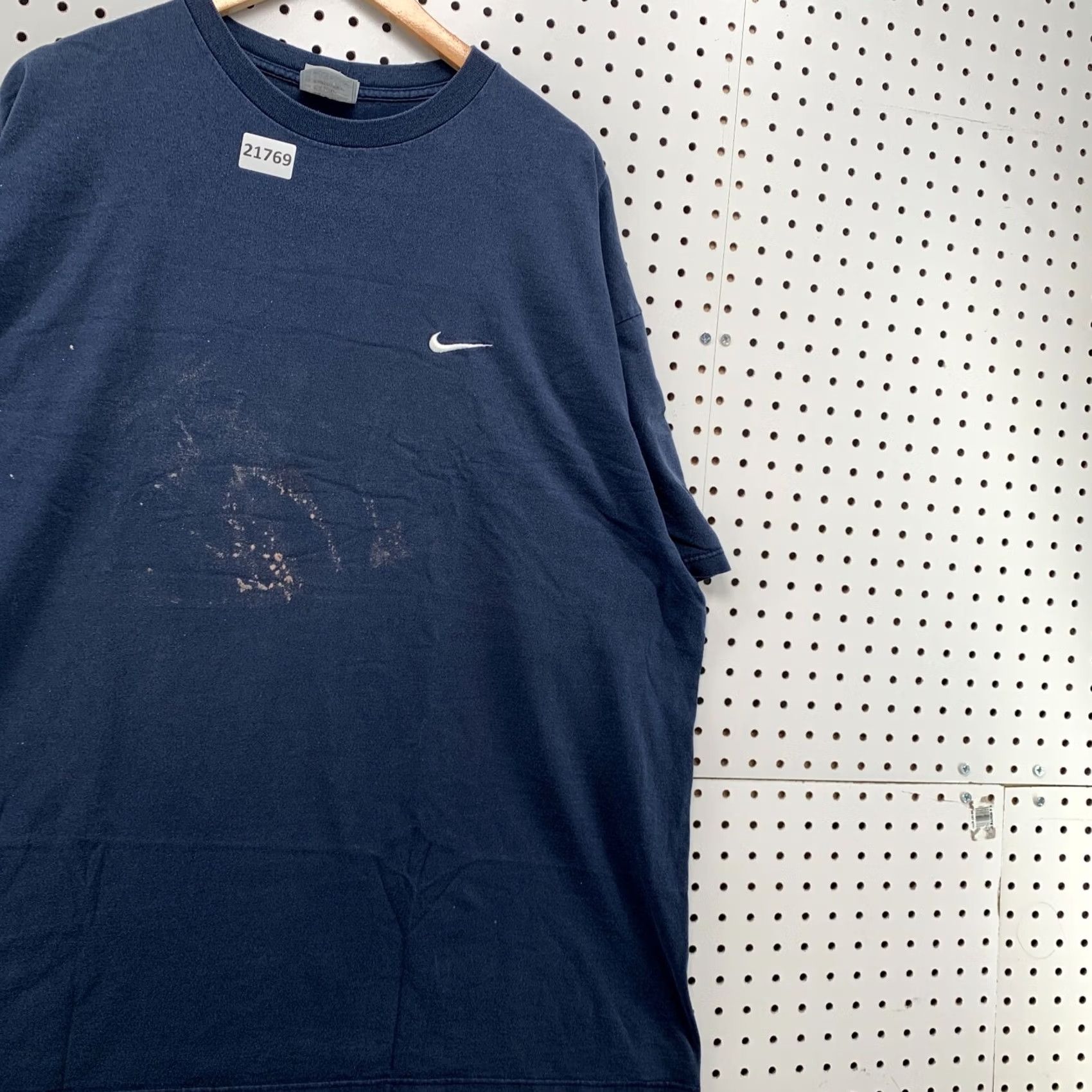 Nike VINTAGE Nike Shirt 2XL Adult Navy White Embroidered Swoosh 90s USA Shirt Mens Size US XXL / EU 58 / 5 - 5 Thumbnail
