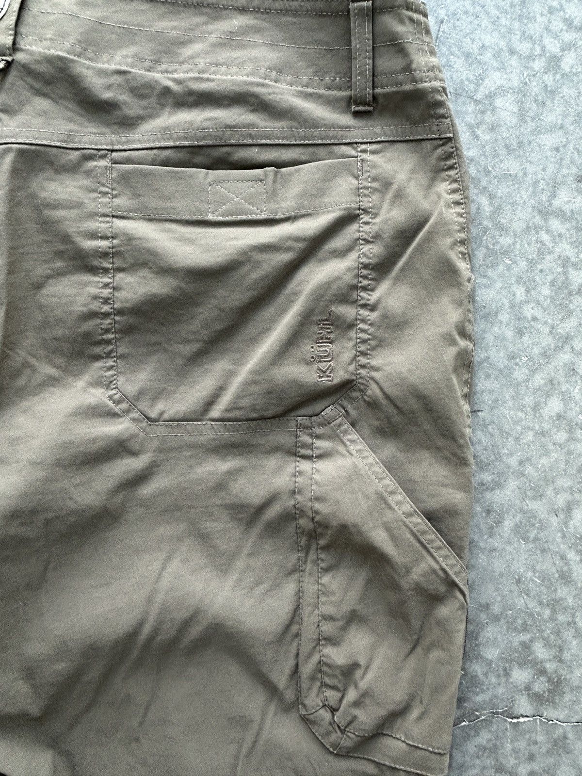 Kuhl Vintage Y2K Kuhl Nylon Hiking Shorts Size US 38 / EU 54 - 9 Thumbnail