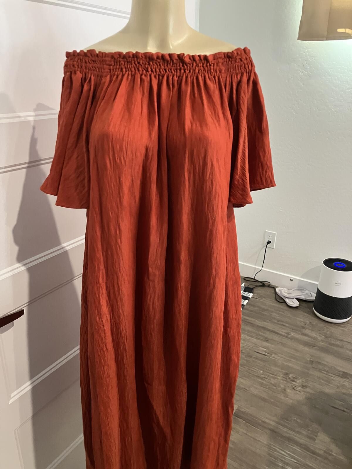 H&M NWT Rust Orange Off-Shoulder Midi Dress Size S / US 4 / IT 40 - 3 Thumbnail