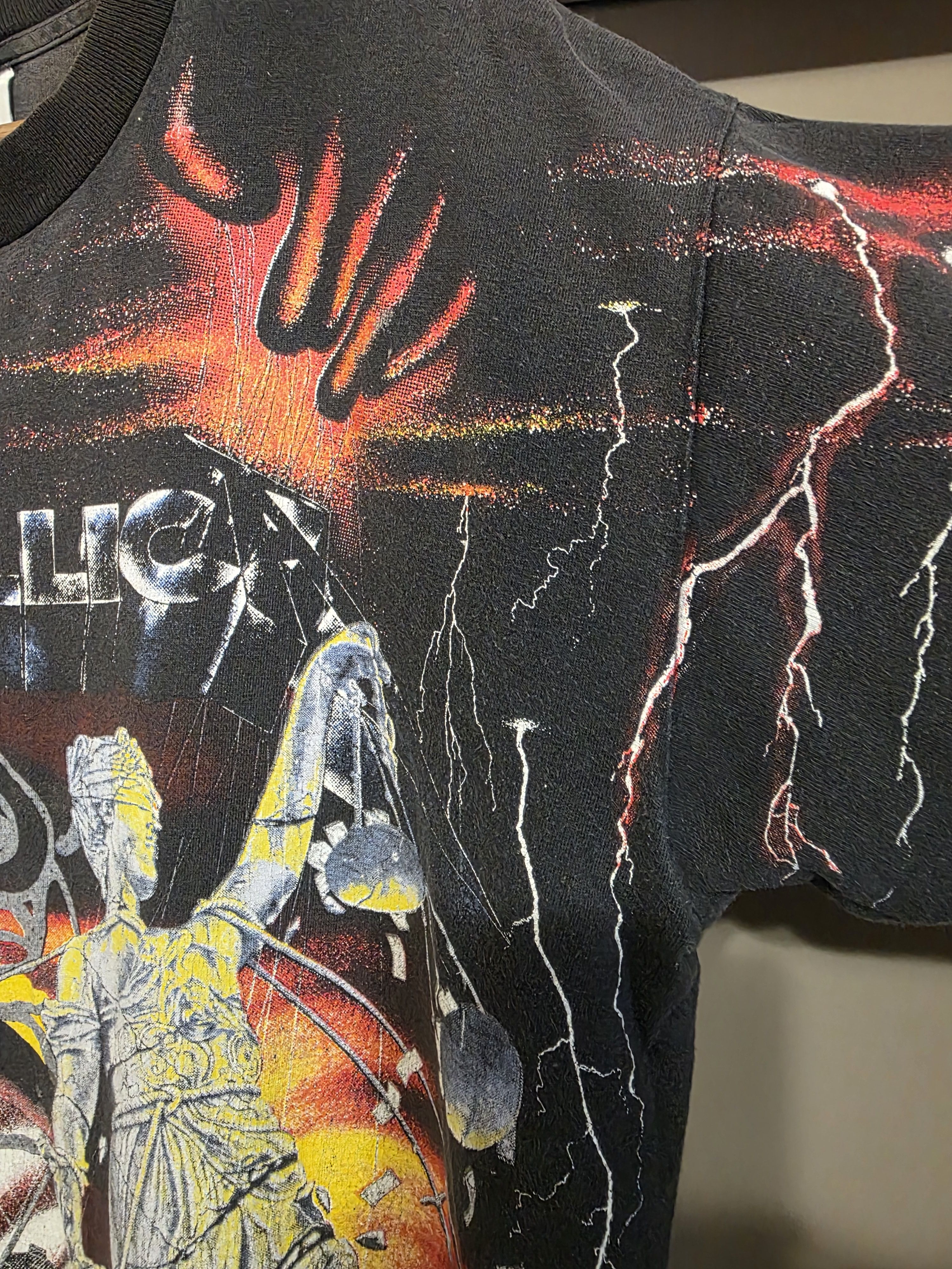 Metallica Rare Vintage 1991 Metallica All Over Print T-shirt Size XL Size US XL / EU 56 / 4 - 5 Thumbnail