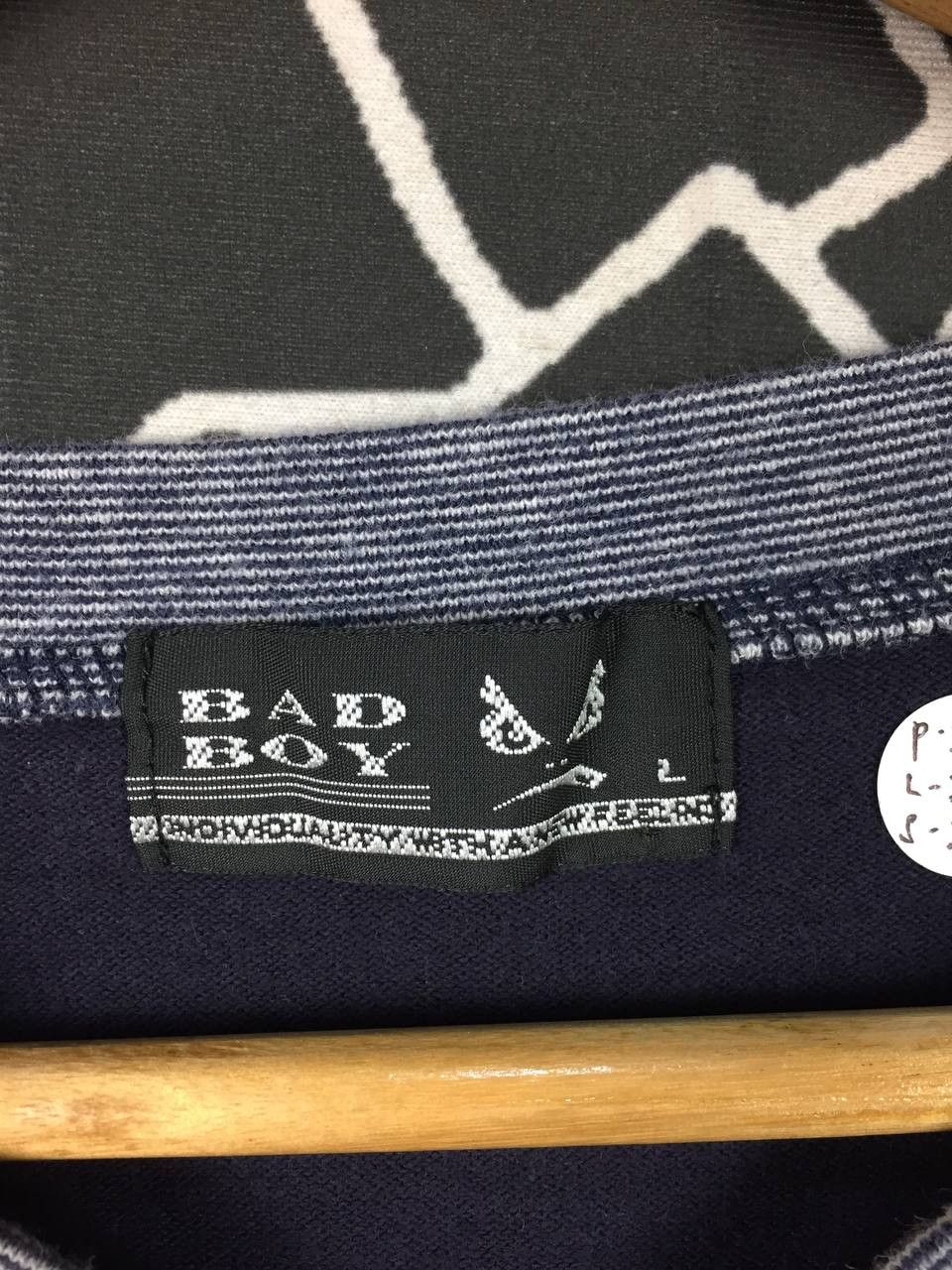 Vintage Vtg 90s Bad Boy Skate MMA Aesthetic V-Neck Long Sleeve Tee Size US L / EU 52-54 / 3 - 7 Thumbnail