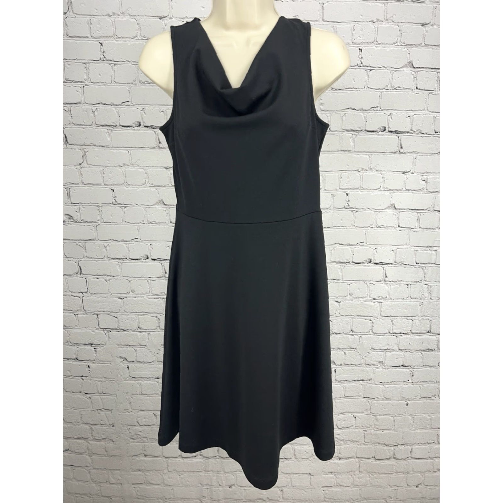 Lands' End Lands’ End Dress Women Black Sleeveless Cowl Neck A-line Casual Midi Unlined XS (2-4) Size XS / US 0-2 / IT 36-38 - 2 Thumbnail