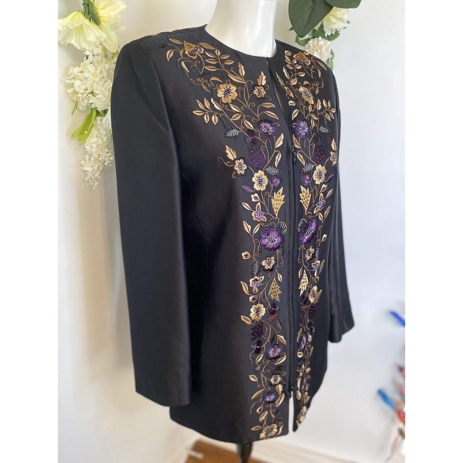 Vintage Dana Buchman Vintage Silk Jacket Long 90s Floral Embroidered Size S / US 4 / IT 40 - 3 Thumbnail
