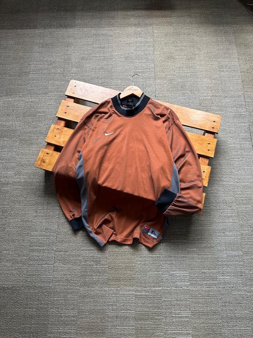 Nike VINTAGE NIKE SMALL SWOOSH LONGSLEEVE JERSEY Size US XL / EU 56 / 4 - 1 Thumbnail