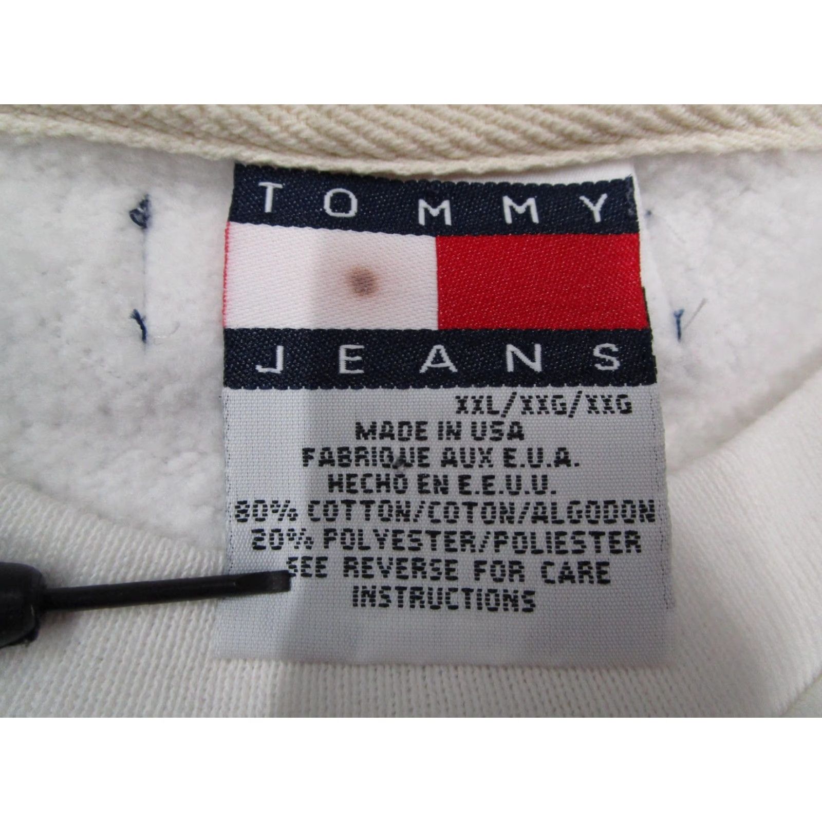 Tommy Hilfiger VINTAGE Tommy Hilfiger Jeans Sweatshirt Mens 2XL White Embossed Logo 90s USA Crew Neck Pullover Graphic Print Size US XXL / EU 58 / 5 - 2 Thumbnail