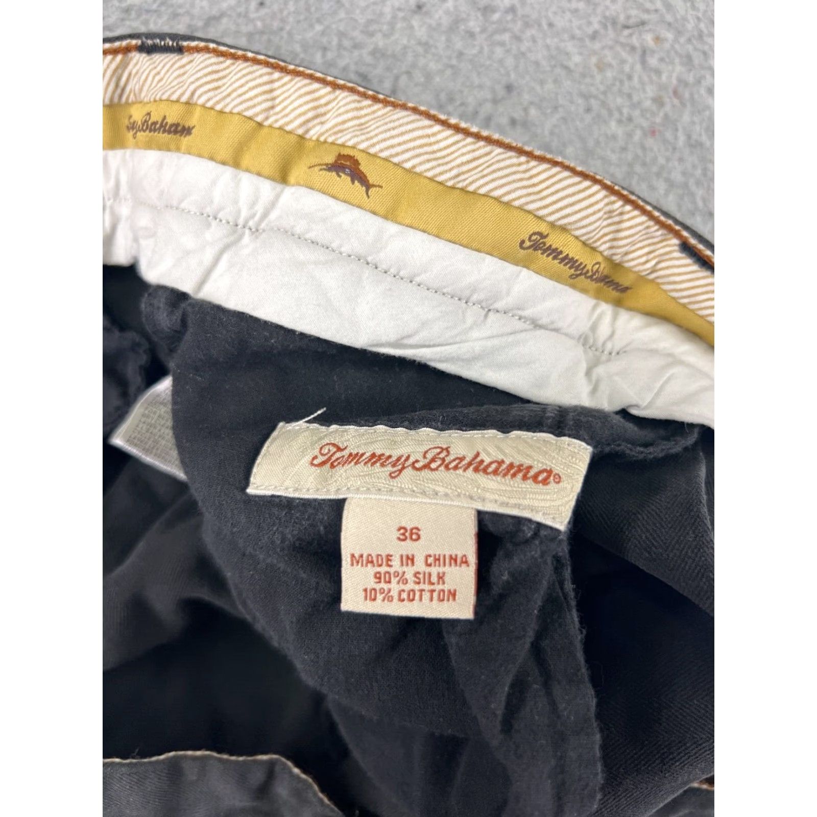 Tommy Bahama Tommy Bahama Shorts Men 36 Black Silk Blend Bermuda Pleated Herringbone 36x9 Size US 36 / EU 52 - 7 Thumbnail