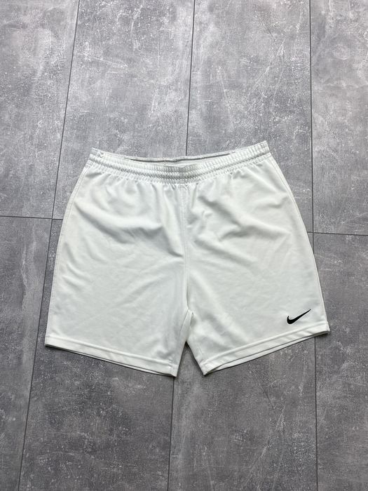womens vintage nike shorts