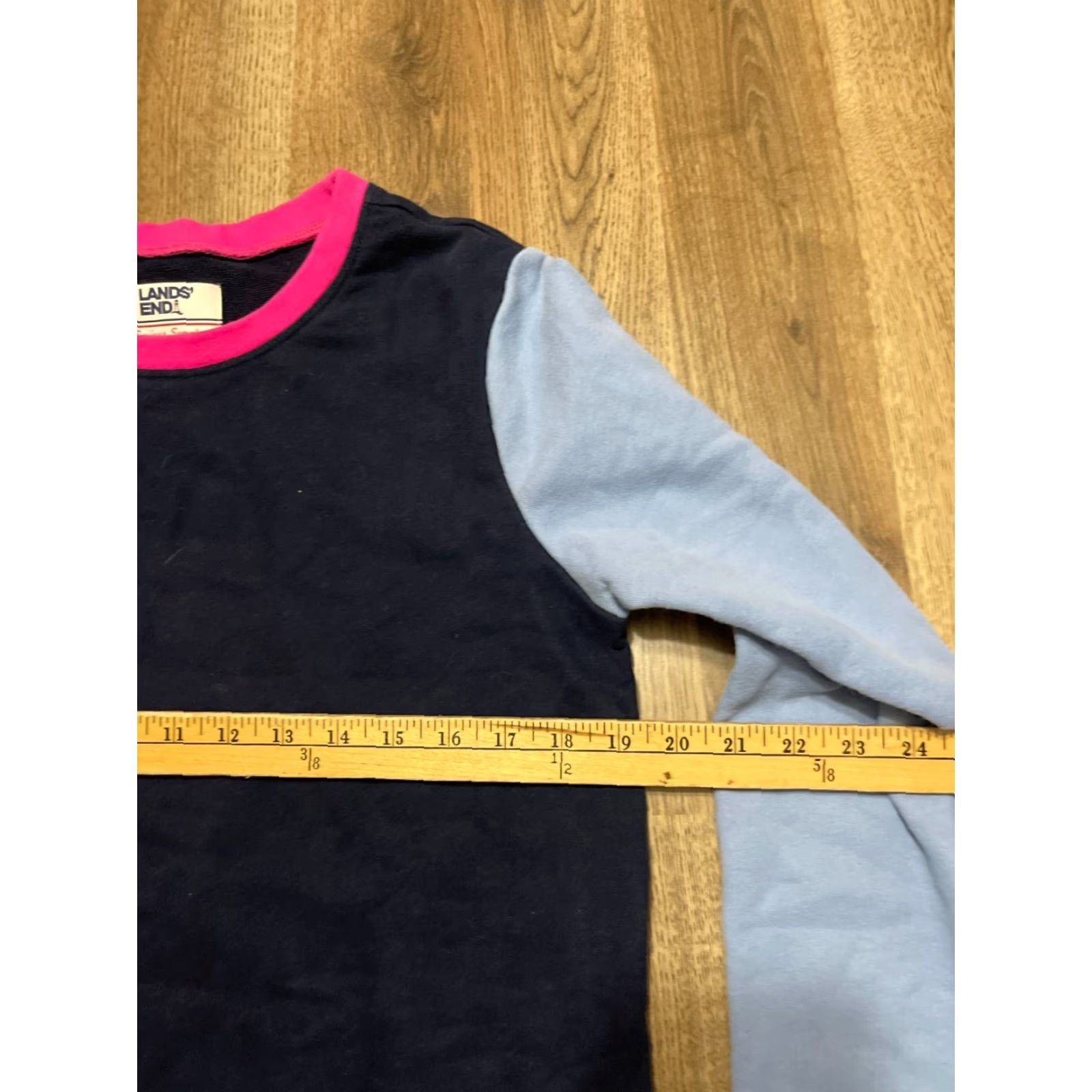 Lands' End Lands' End Sweater Women's Size Medium Pullover Crew Neck Long Sleeve Dark Blue Pink Solid Casual Fall Spring Summer Regular Womens Size M / US 6-8 / IT 42-44 - 5 Thumbnail