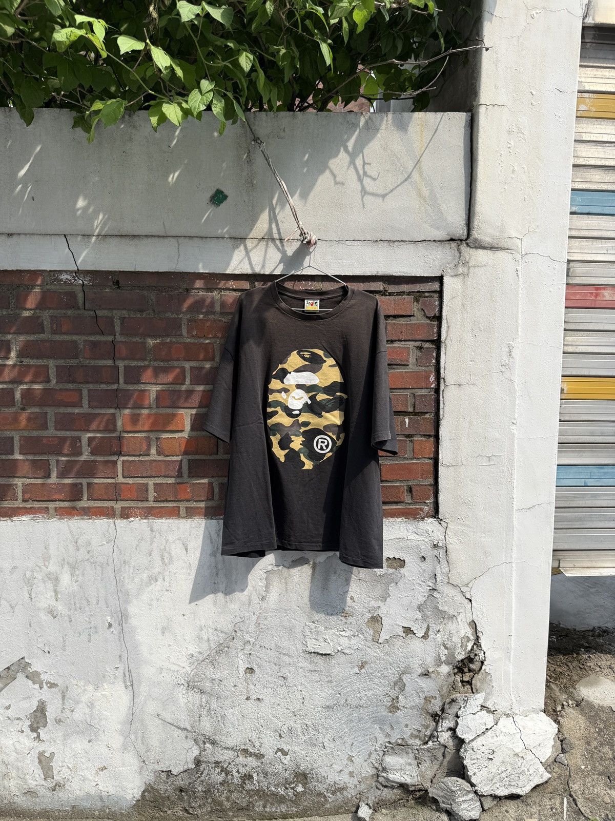 Bape 1st Camo Big Ape Head Tee Size US XXL / EU 58 / 5 - 6 Thumbnail
