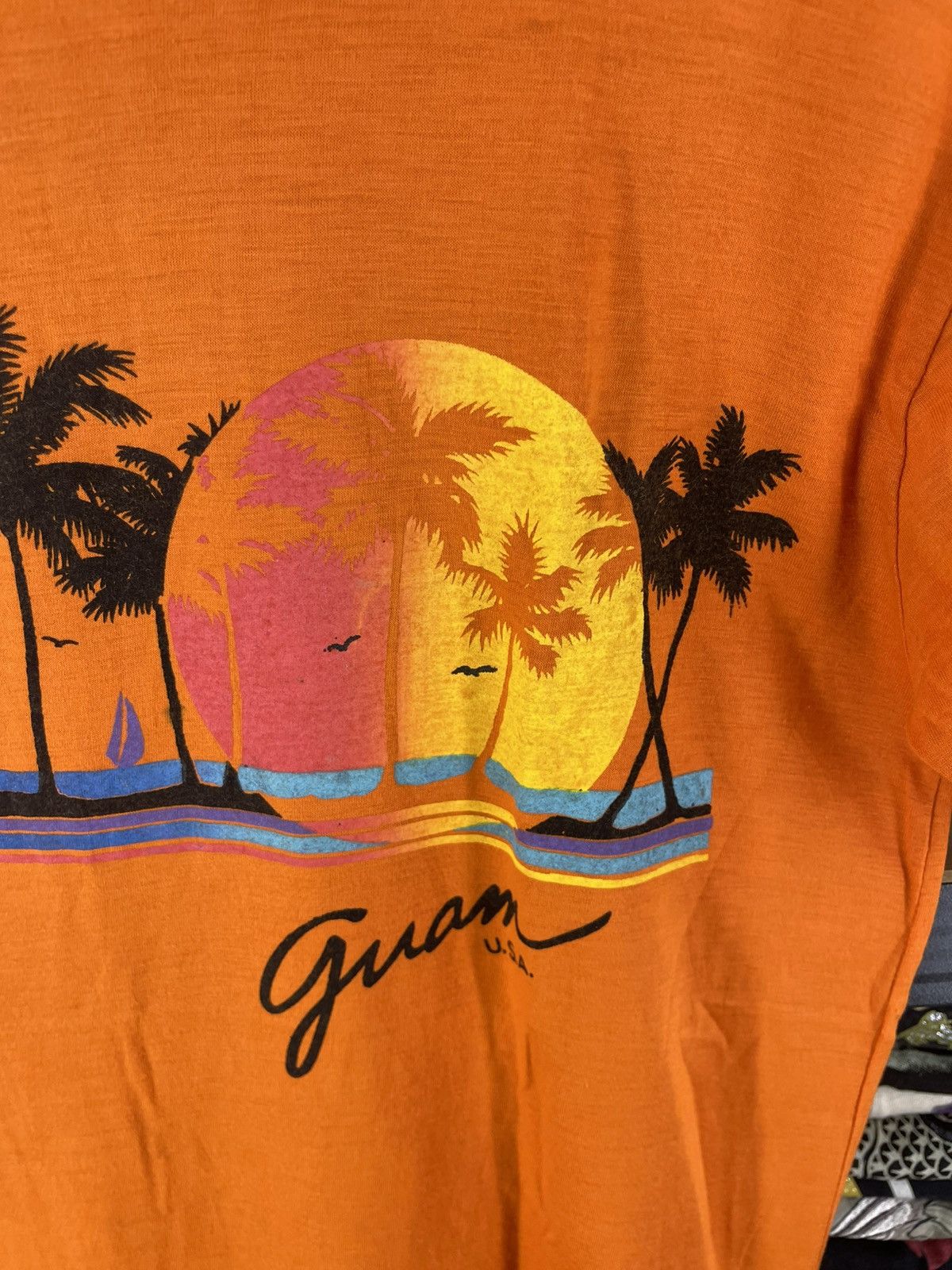 Vintage Vintage 80's Hawaiian Guam USA Oren Shirt Tee Size US L / EU 52-54 / 3 - 4 Thumbnail