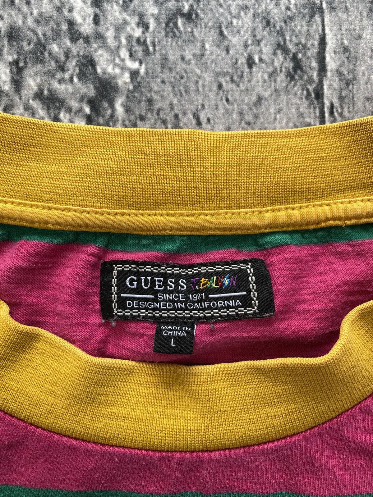 Guess × Vintage Tee t-shirt Guess x balvsn Streetwear USA vintage boxy Size US L / EU 52-54 / 3 - 6 Thumbnail