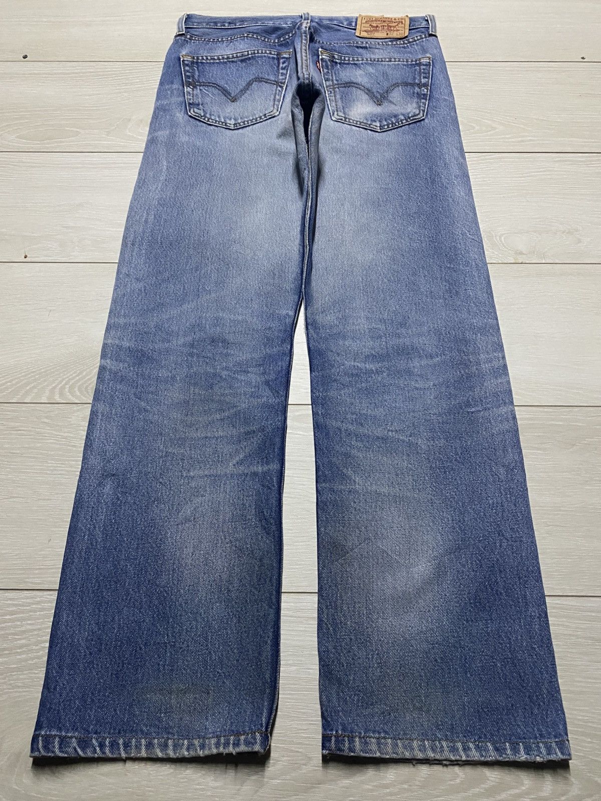 Levi's Vintage Levis 501 Faded Wash ButtonFly Distressed Jeans Size US 31 - 2 Thumbnail