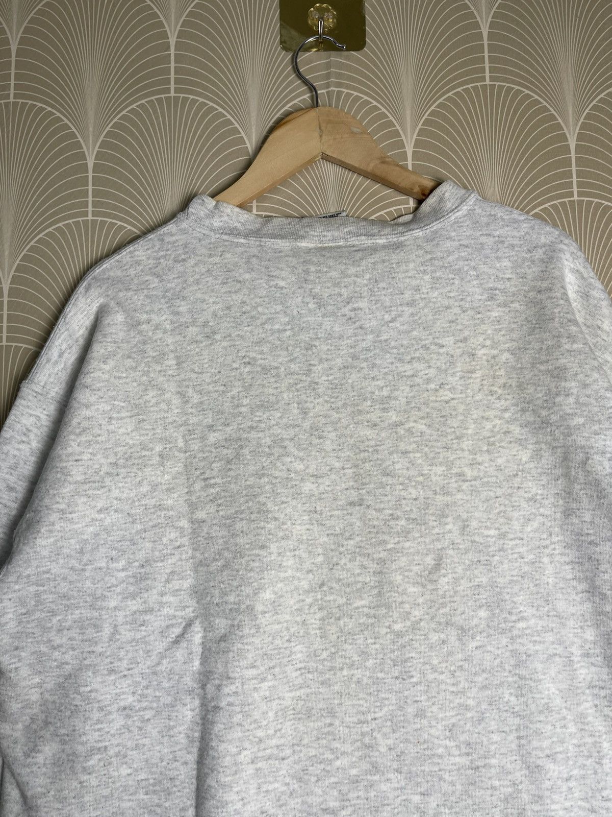 Nutmeg VINTAGE WORLDCUP USA 94’ ITALIA TEAM X NUTMEG CREWNECK RARE Size US L / EU 52-54 / 3 - 13 Thumbnail