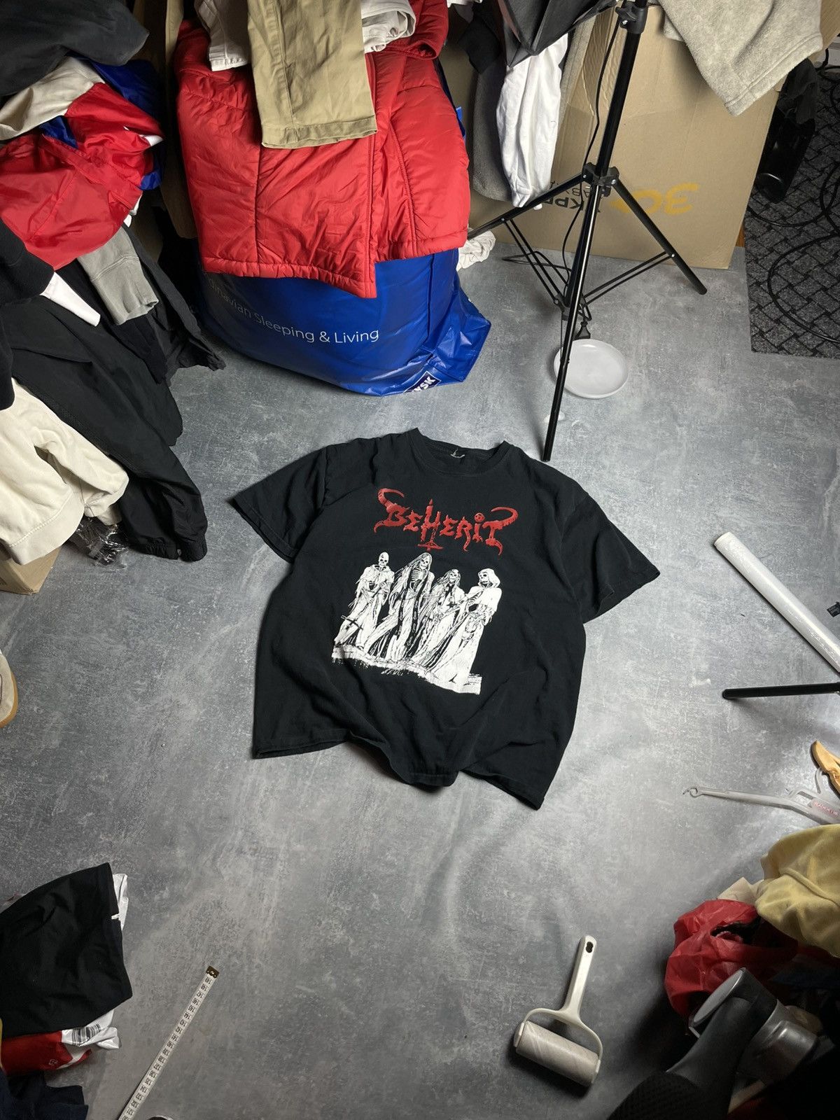 Band Tees Vintage 00s Beherit the dark of black blood tee t-shirt Size US L / EU 52-54 / 3 - 1 Thumbnail