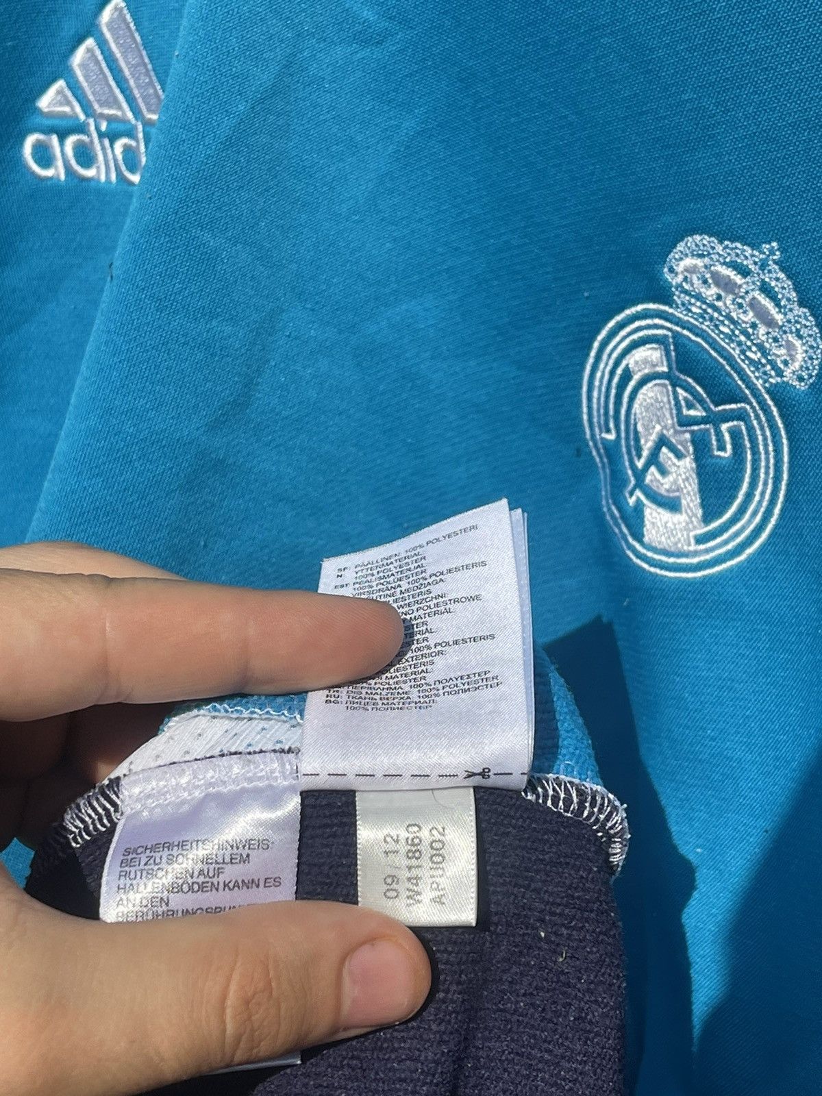 Adidas × Vintage 2012 Adidas Real Madrid blue Jersey Sweatshirt Size US S / EU 44-46 / 1 - 13 Thumbnail