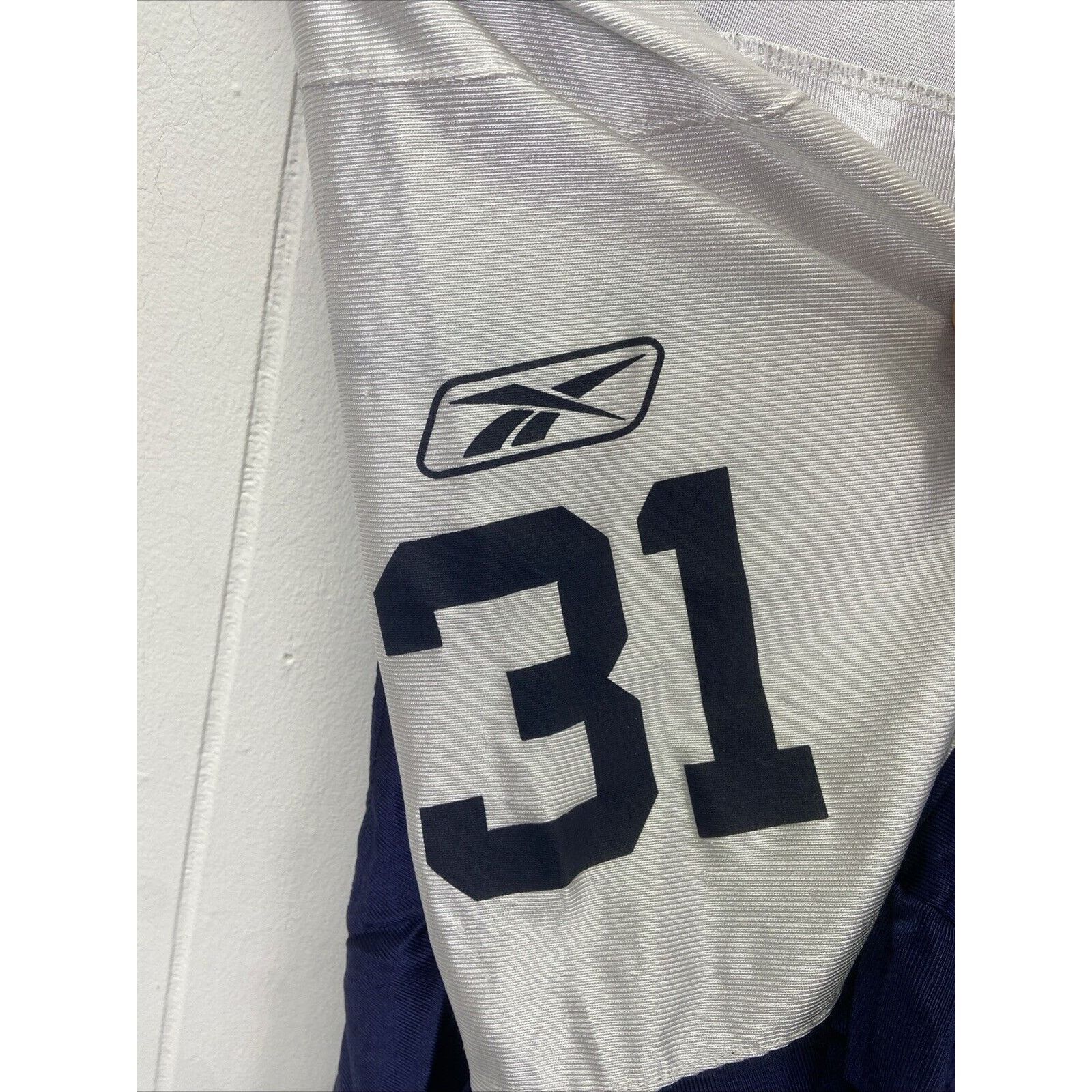 Reebok NFL Reebok Throwback Jersey Dallas Cowboys #31 Roy Williams Size US L / EU 52-54 / 3 - 8 Thumbnail