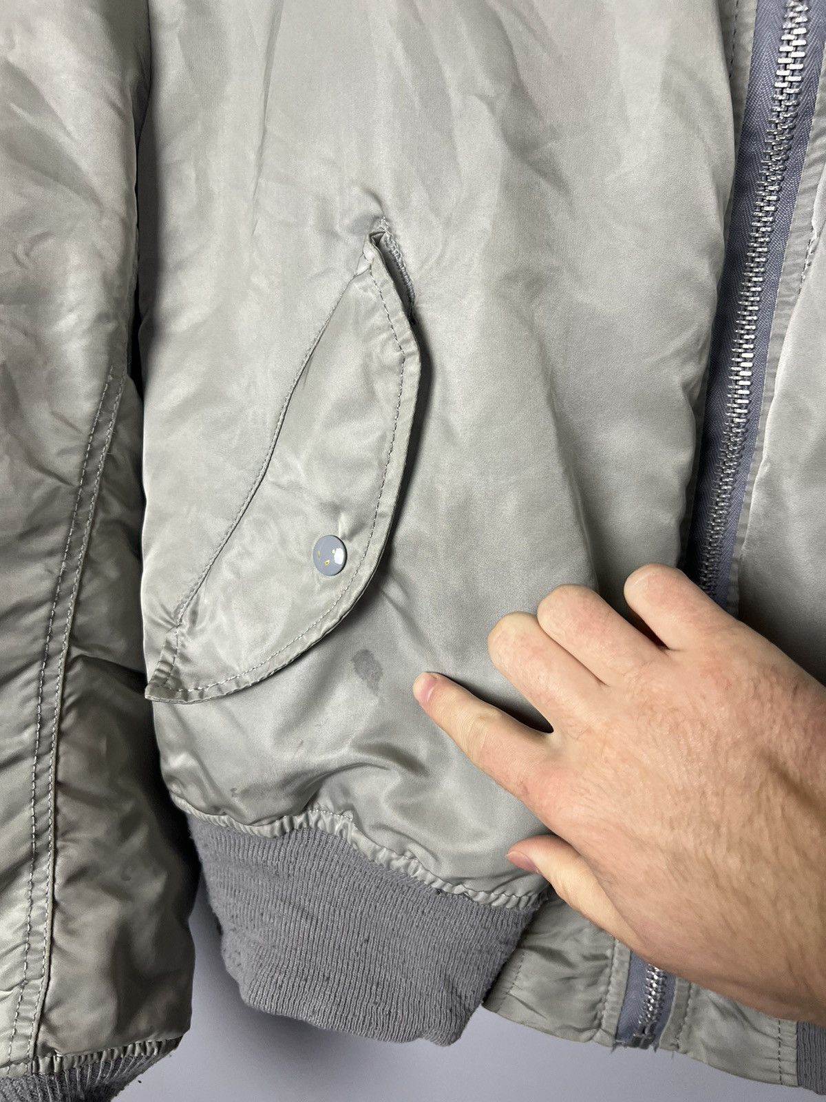 Alpha Industries XL-L Alpha Industries vintage flight reversible bomber jacke Size US XL / EU 56 / 4 - 8 Thumbnail
