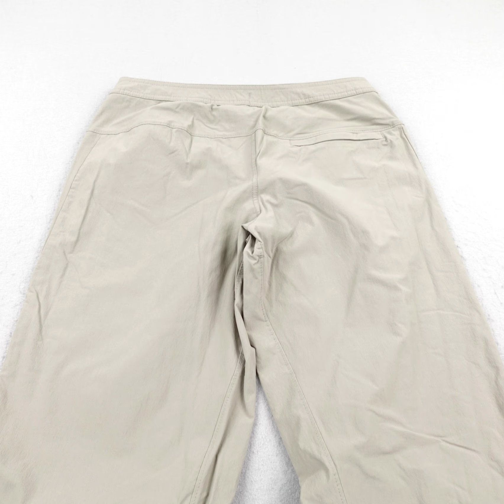 Mountain Hardwear VINTAGE Mountain Hardwear Pants Womens 8/32 Beige Fleece Lined Softshell Hiking Outdoor Size 30" / US 8 / IT 44 - 6 Thumbnail