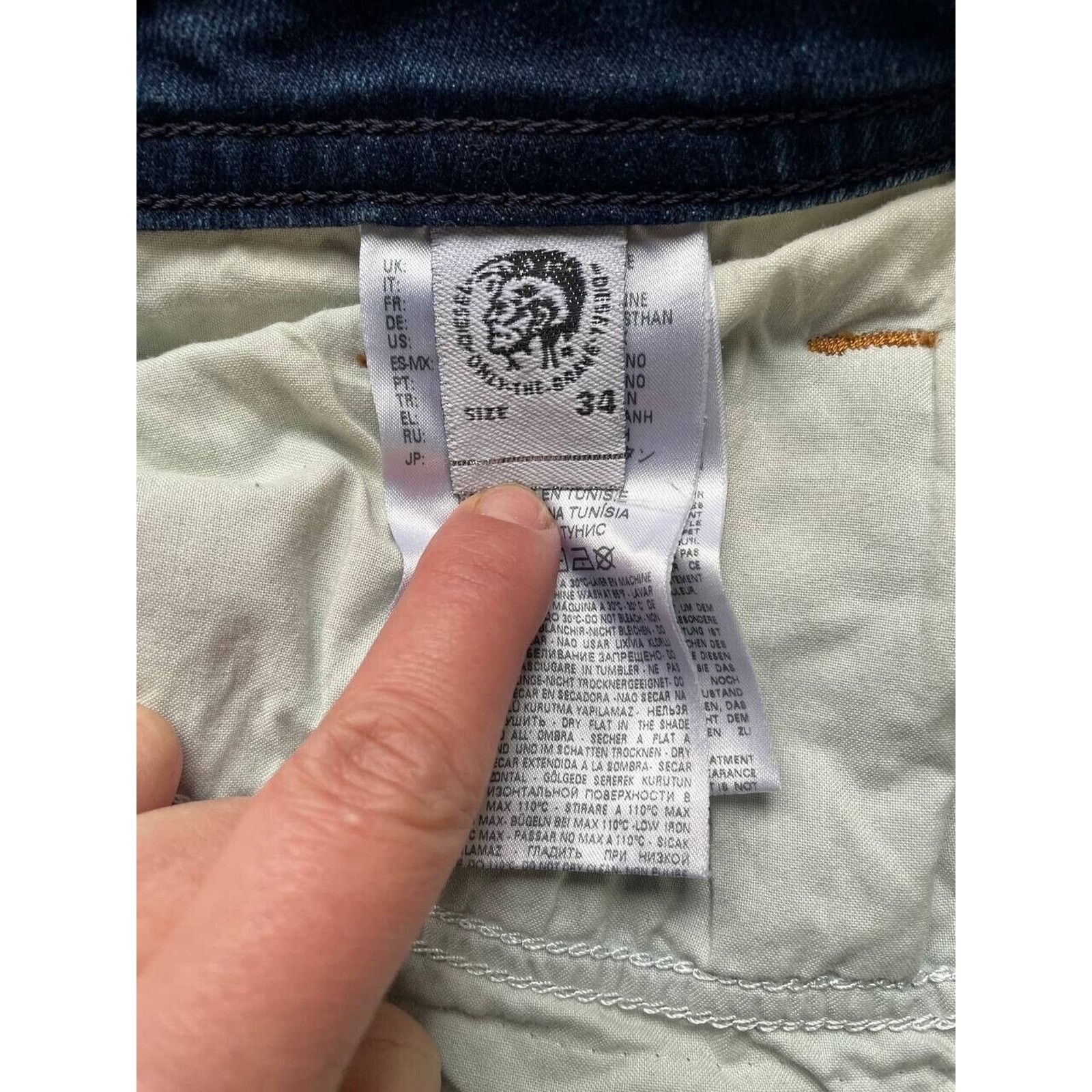 Diesel × Vintage Vintage Diesel Thommer Jeans Blue Slim-Skinny Distressed Size US 34 / EU 50 - 7 Thumbnail