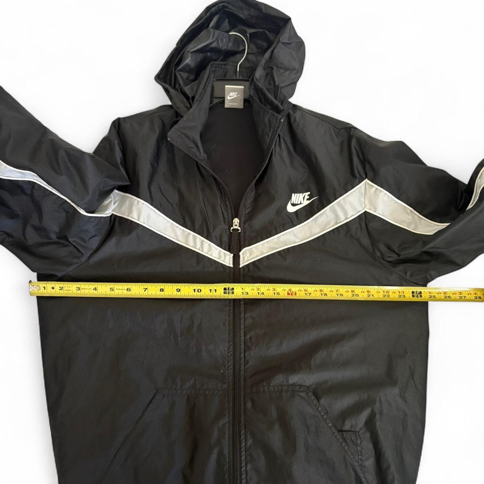 Nike Y2k nike track jacket windbreaker 2000s silver tag Large Size US L / EU 52-54 / 3 - 4 Thumbnail