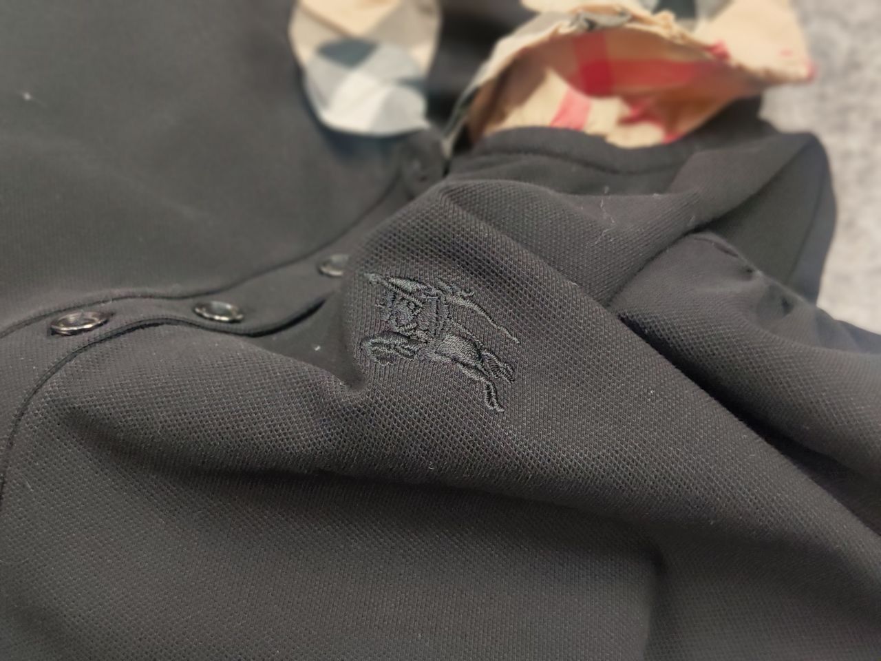 Burberry Burberry London Classic Black Cotton Long Sleeve Nova Check Size L / US 10 / IT 46 - 12 Thumbnail
