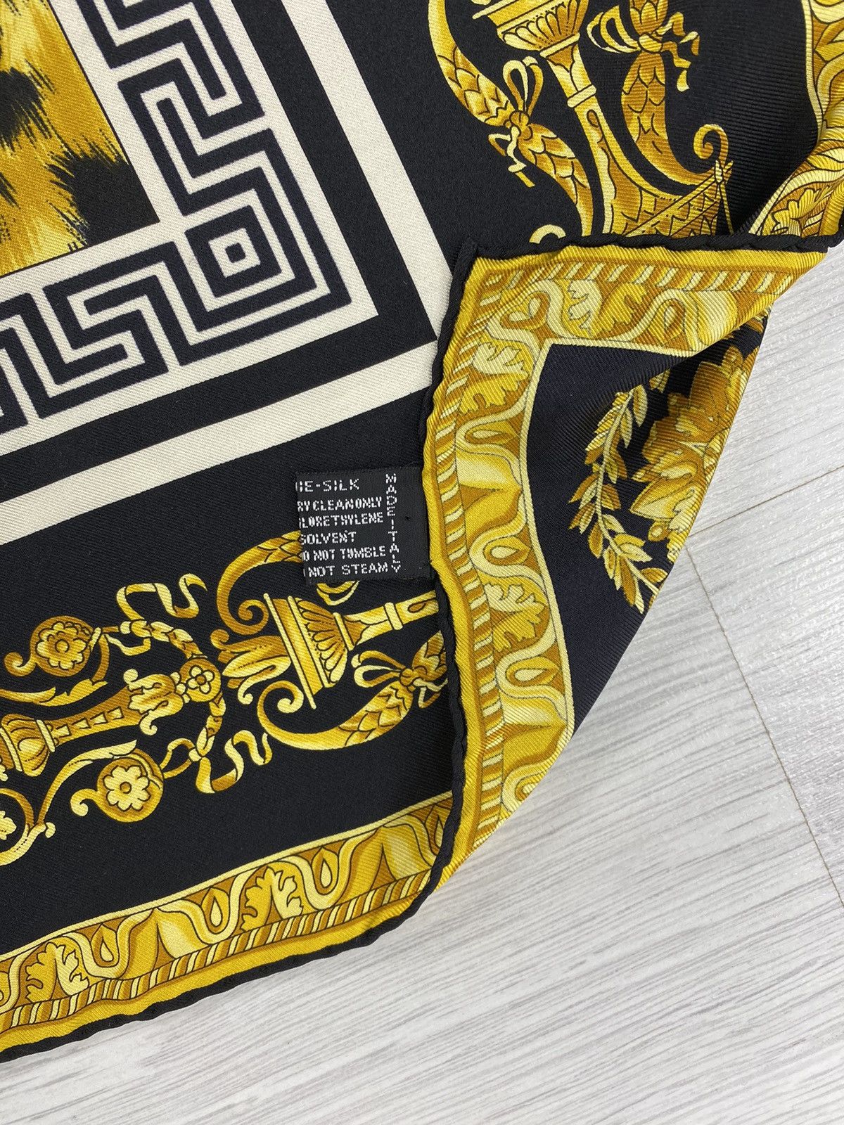 Versace Vintage Gianni Versace Tiger Silk Scarf like Hermes Size ONE SIZE - 7 Thumbnail