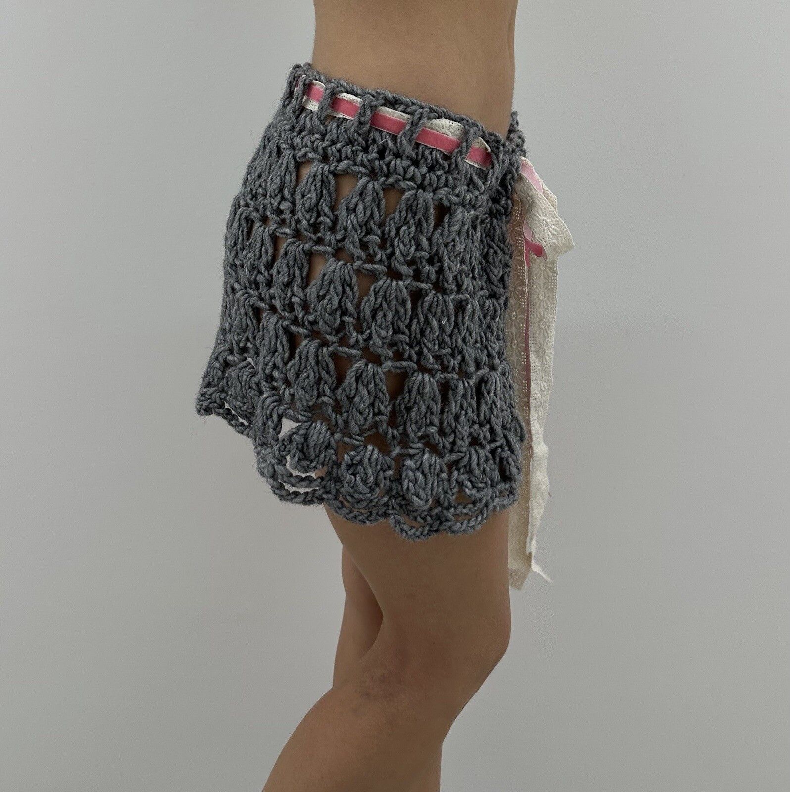 Free People Free People Crochet Mini Wool Brent Skirt Gray Coquette y2k Size 30" / US 8 / IT 44 - 4 Thumbnail