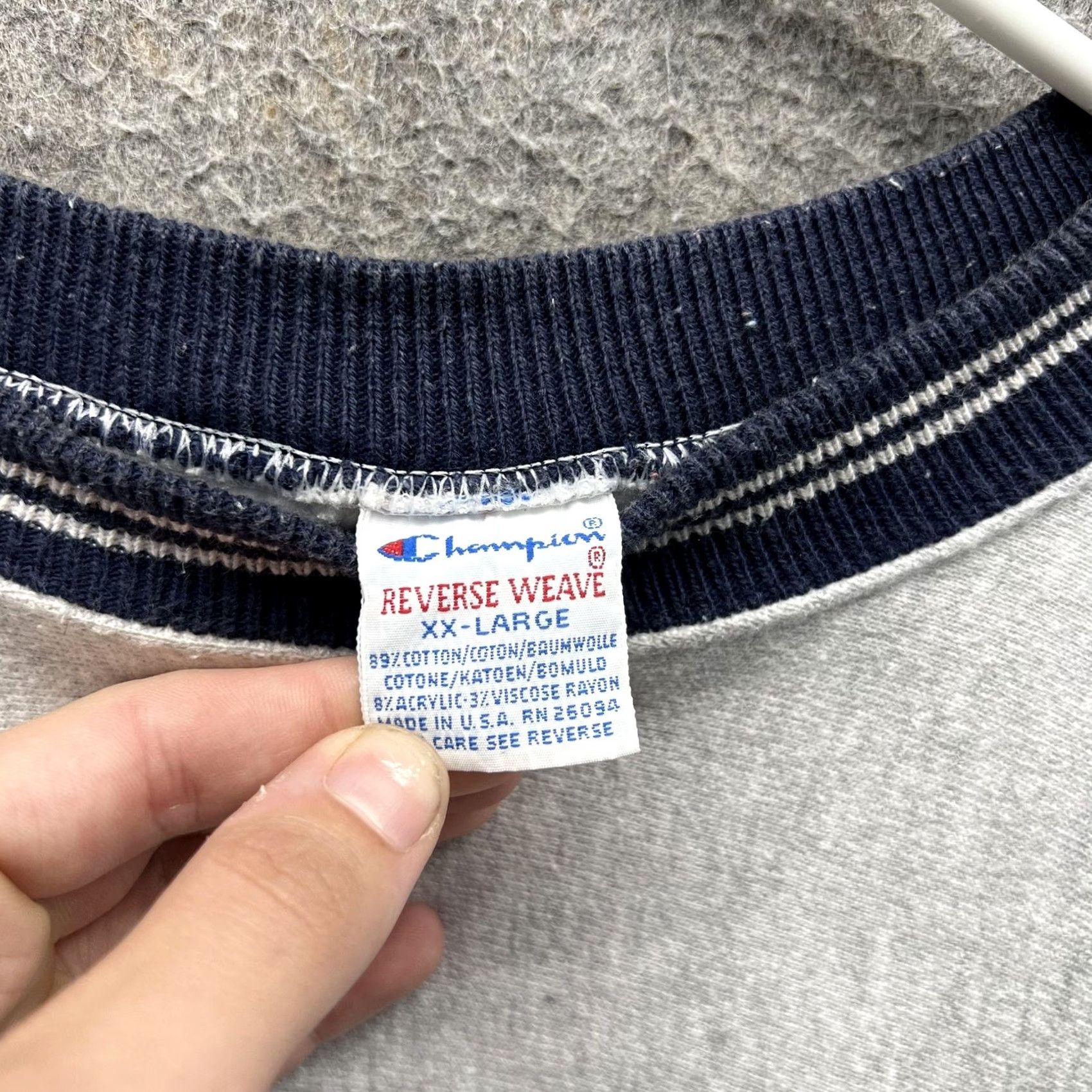 Champion VINTAGE Champion Sweatshirt Mens 2XL Gray Script Fleece Reverse Weave Sweatshirt Mens 2XL Gray Script Fleece 80s Size US XXL / EU 58 / 5 - 2 Thumbnail