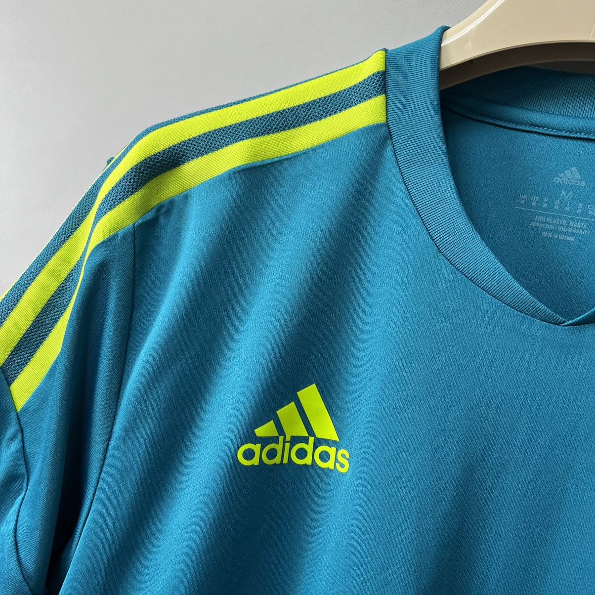 Adidas Adidas Juventus FC Football Soccer Jersey T Shirt Men’s M Size US M / EU 48-50 / 2 - 9 Thumbnail