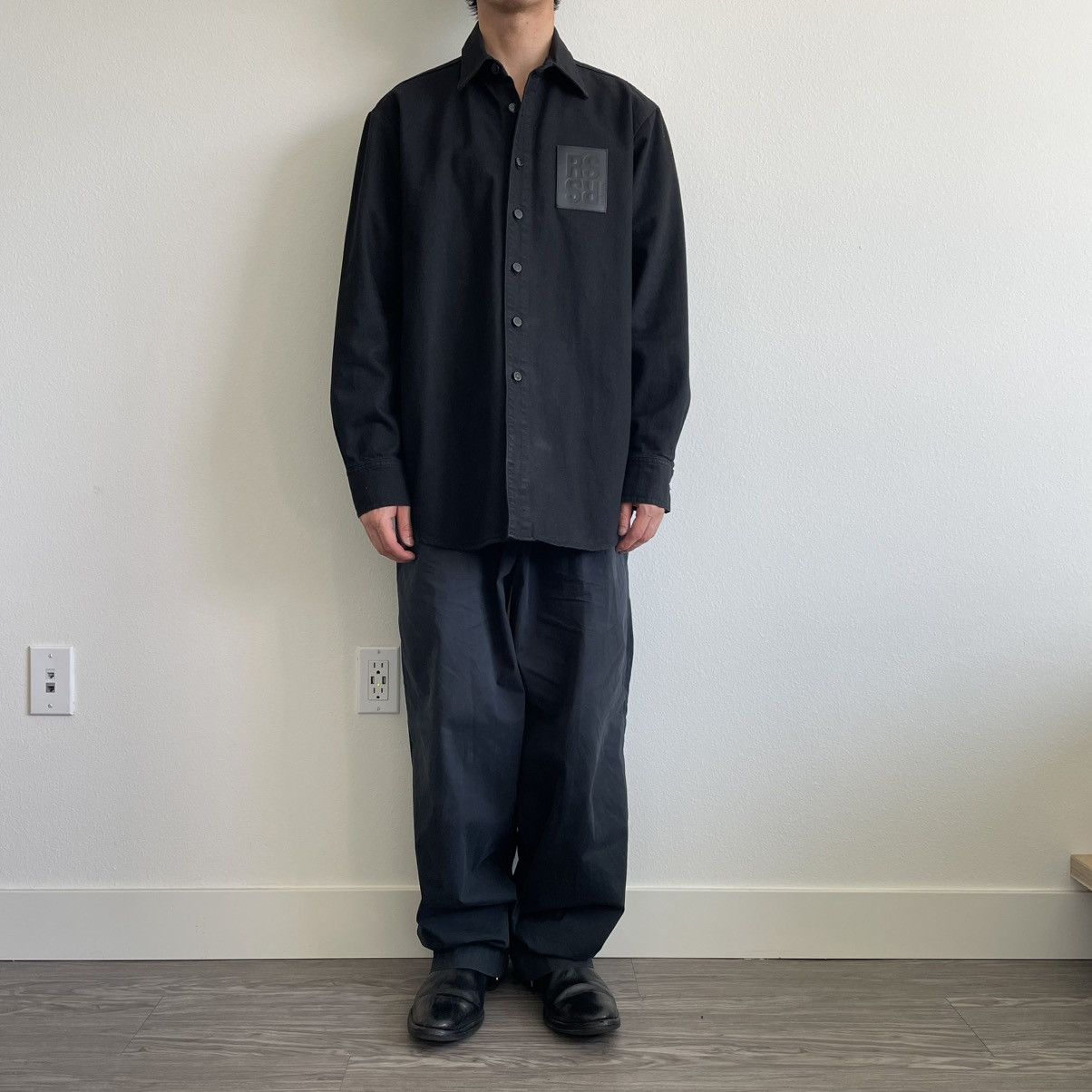 Raf Simons Raf Simons SS23 Straight Fit Denim Leather Patch Shirt Size US S / EU 44-46 / 1 - 1 Thumbnail