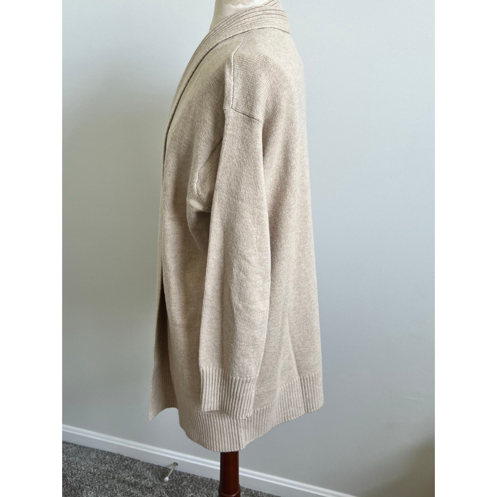 Banana Republic Banana Republic Long Sleeve Cotton Blend Cardigan NWT Medium Size M / US 6-8 / IT 42-44 - 4 Thumbnail