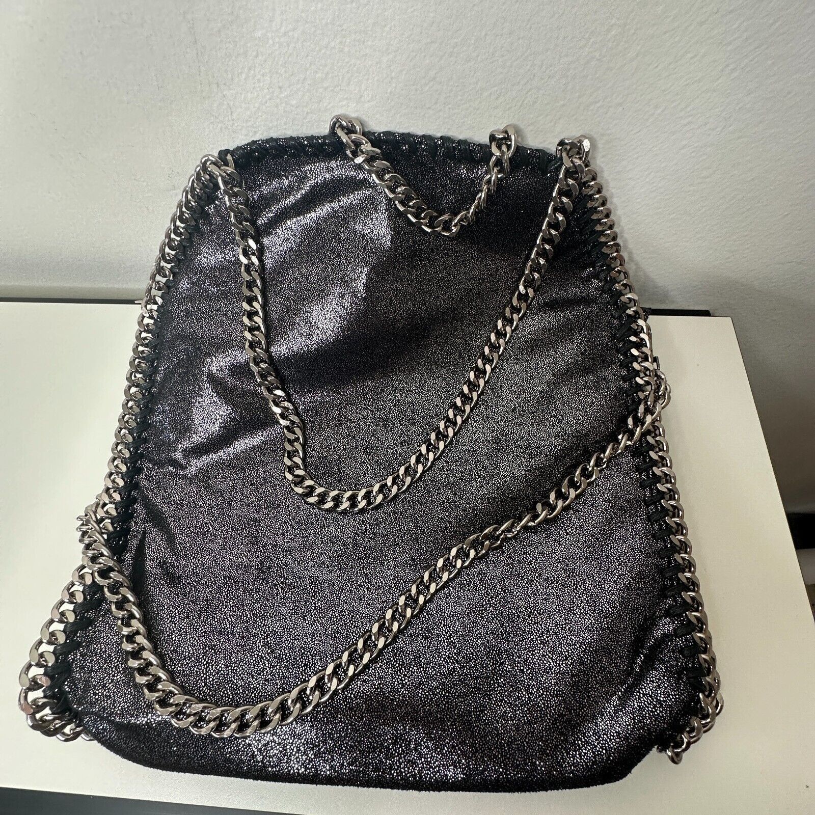 Other NWT Chic Fabella Tote Black Silver Chain Leatherette Zip Size ONE SIZE - 10 Thumbnail