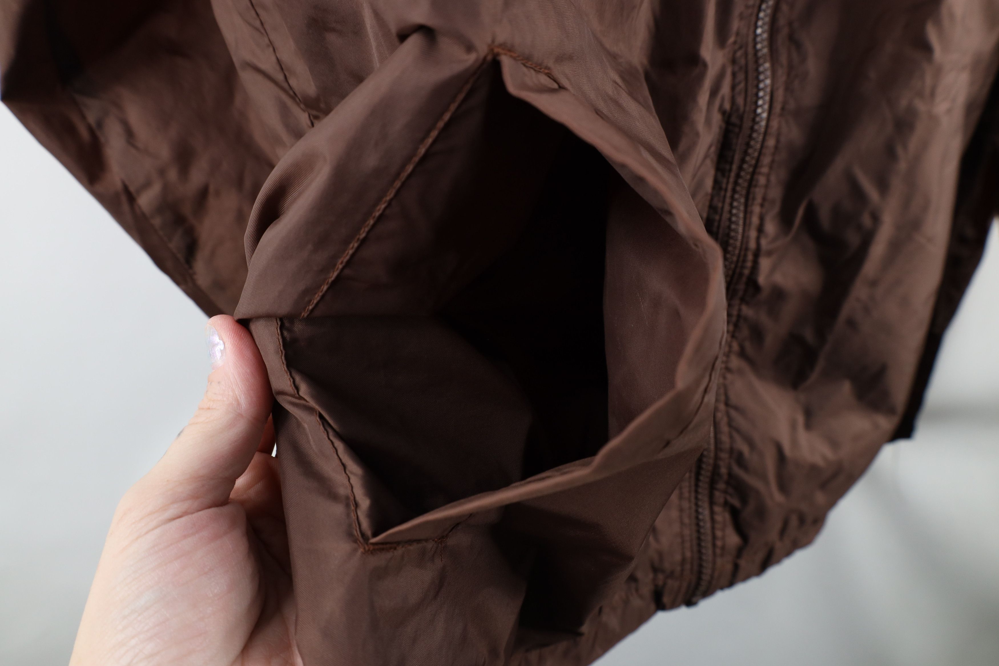 Vintage Vintage 90s Browns Football Hooded Windbreaker Jacket Size US XL / EU 56 / 4 - 7 Thumbnail