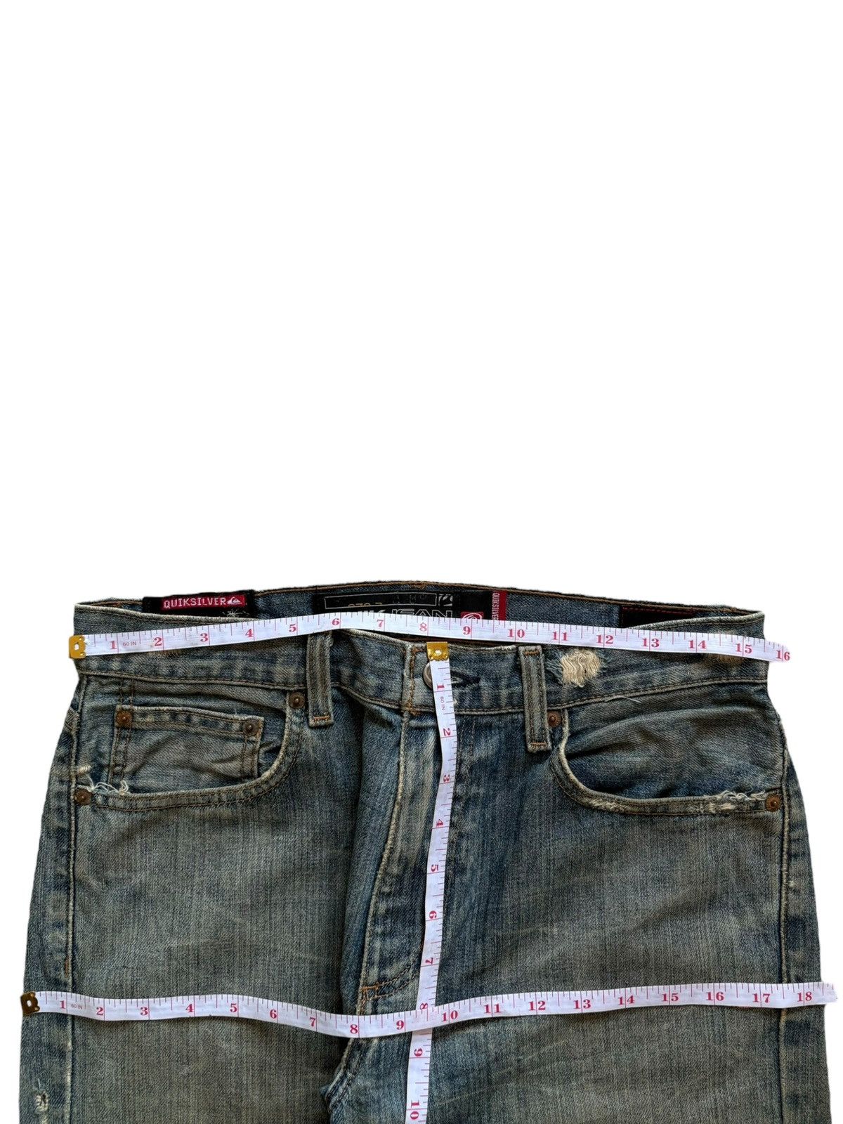 Quicksilver Vintage Quiksilver Mud Wash Distressed Baggy Jeans Size US 31 - 14 Thumbnail