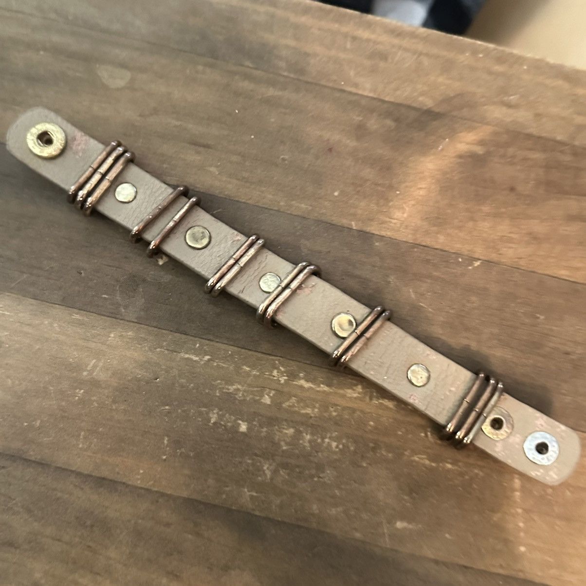 Other Yik Fung jeweled leather snap bracelet Size ONE SIZE - 7 Thumbnail