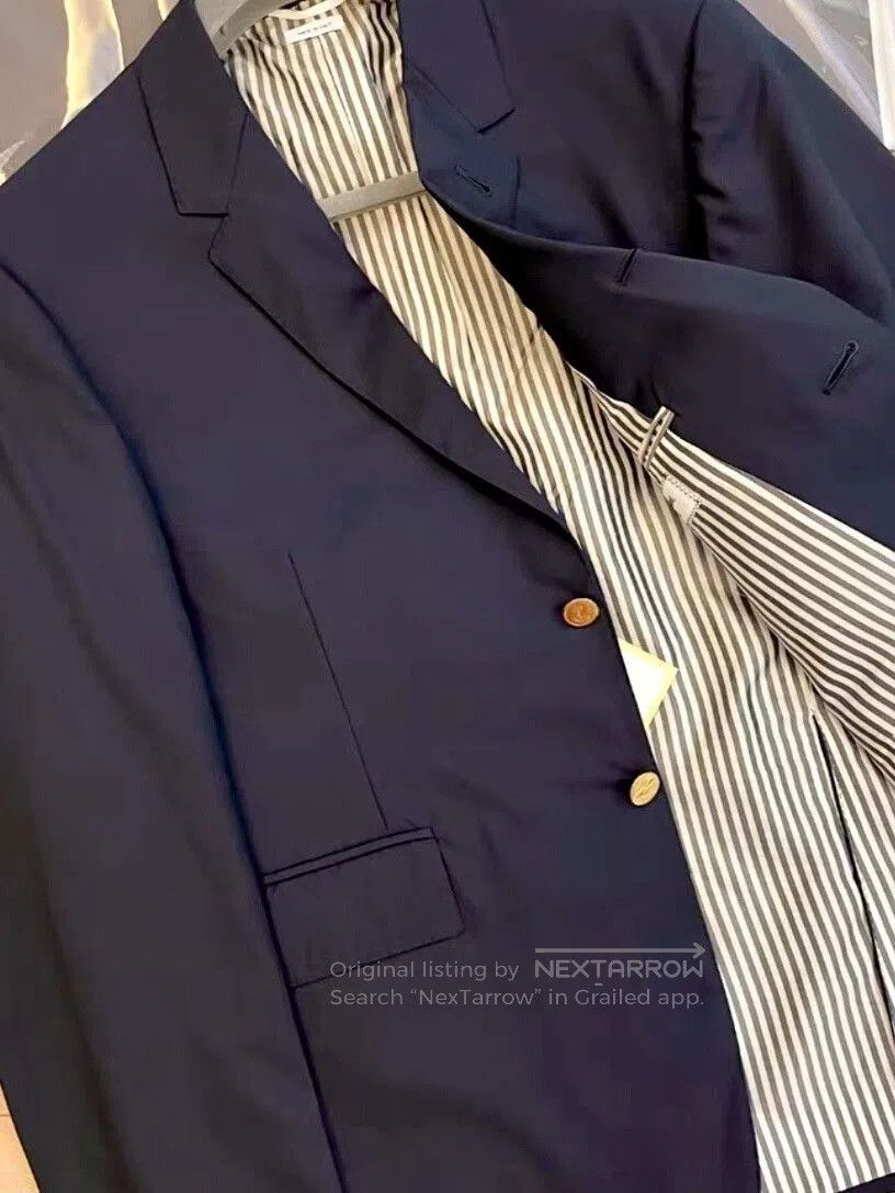 Thom Browne thom browne classic navy suit blazer. Size US M / EU 48-50 / 2 - 2 Thumbnail