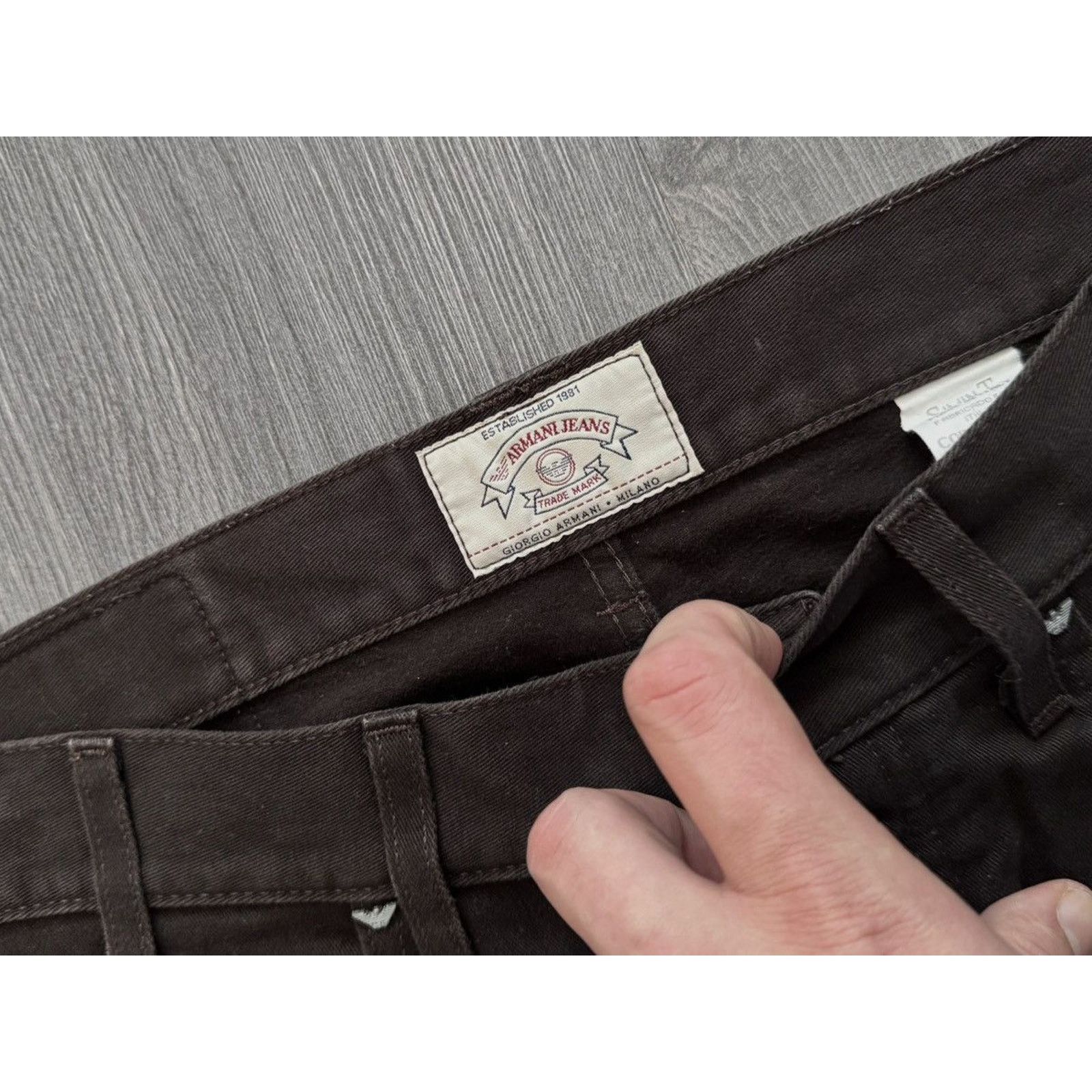 Armani Vintage Armani Relaxed Fit Brown Jeans Size US 32 / EU 48 - 5 Thumbnail