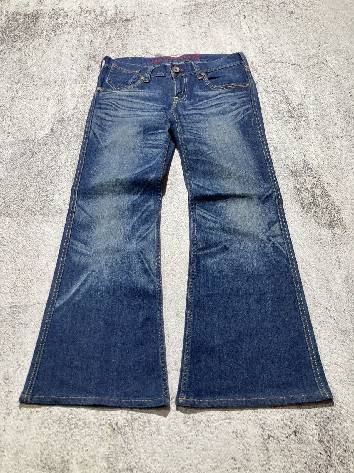 Levi's Vintage Clothing Vintage Levis Buckleback Bootcut Clawmark Flared Jeans Pants Size US 30 / EU 46 - 2 Thumbnail