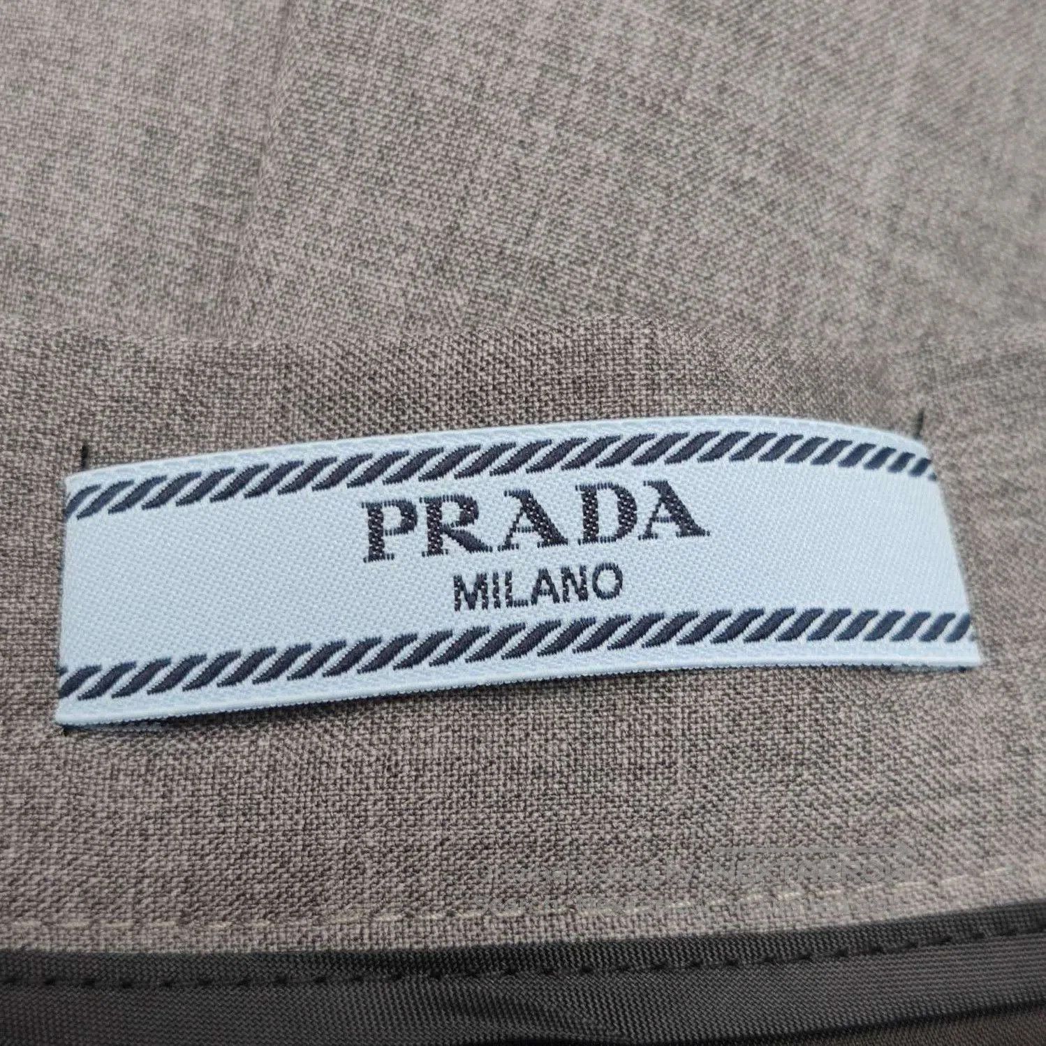 Prada Gray Wool Gathered Midi Skirt .