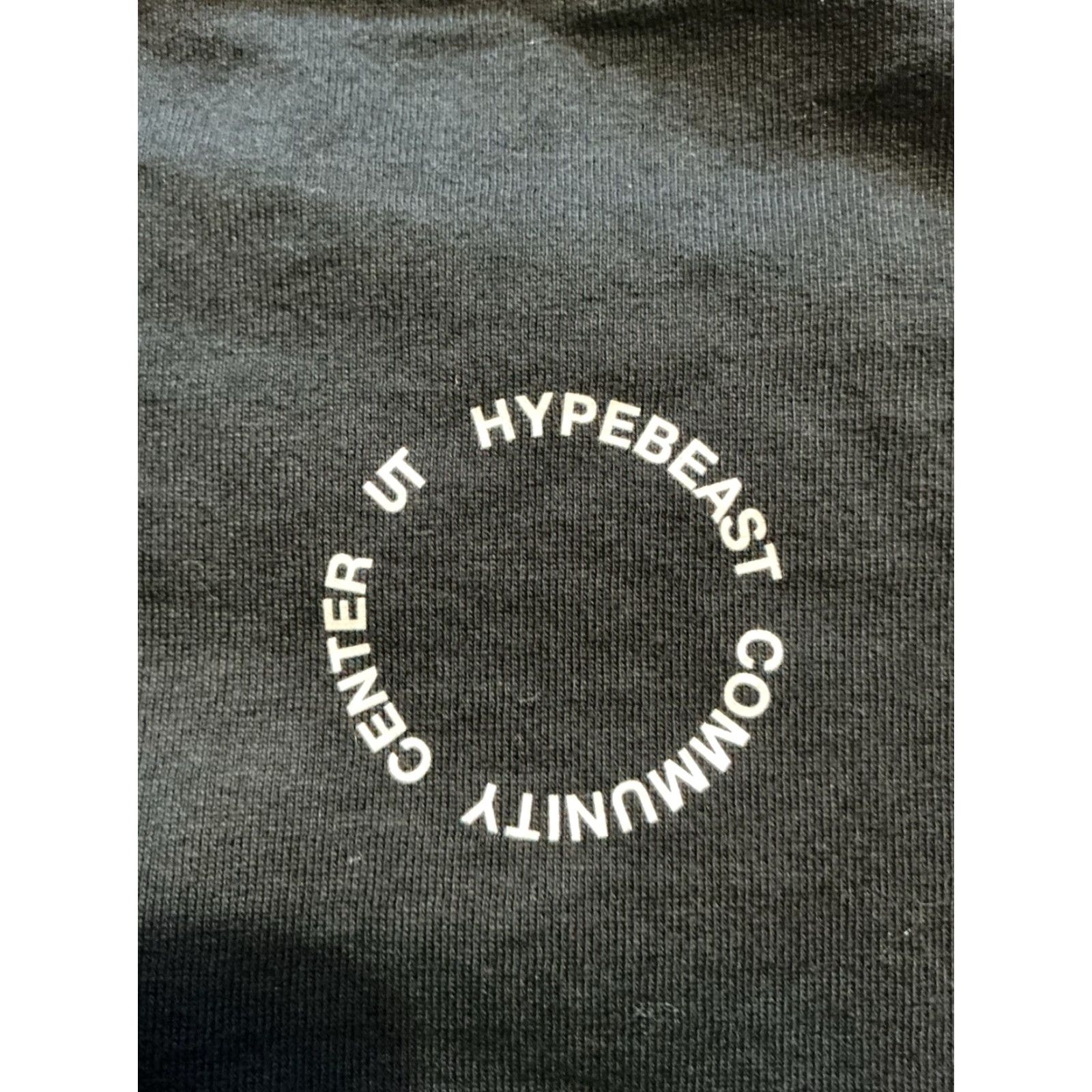 Uniqlo VINTAGE UT Uniqlo X Hypebeast Graphic L/S T-Shirt XL Men Black T-Shirt XL Mens Graphic Hypebeast 2000s 2010s Size US XL / EU 56 / 4 - 6 Thumbnail
